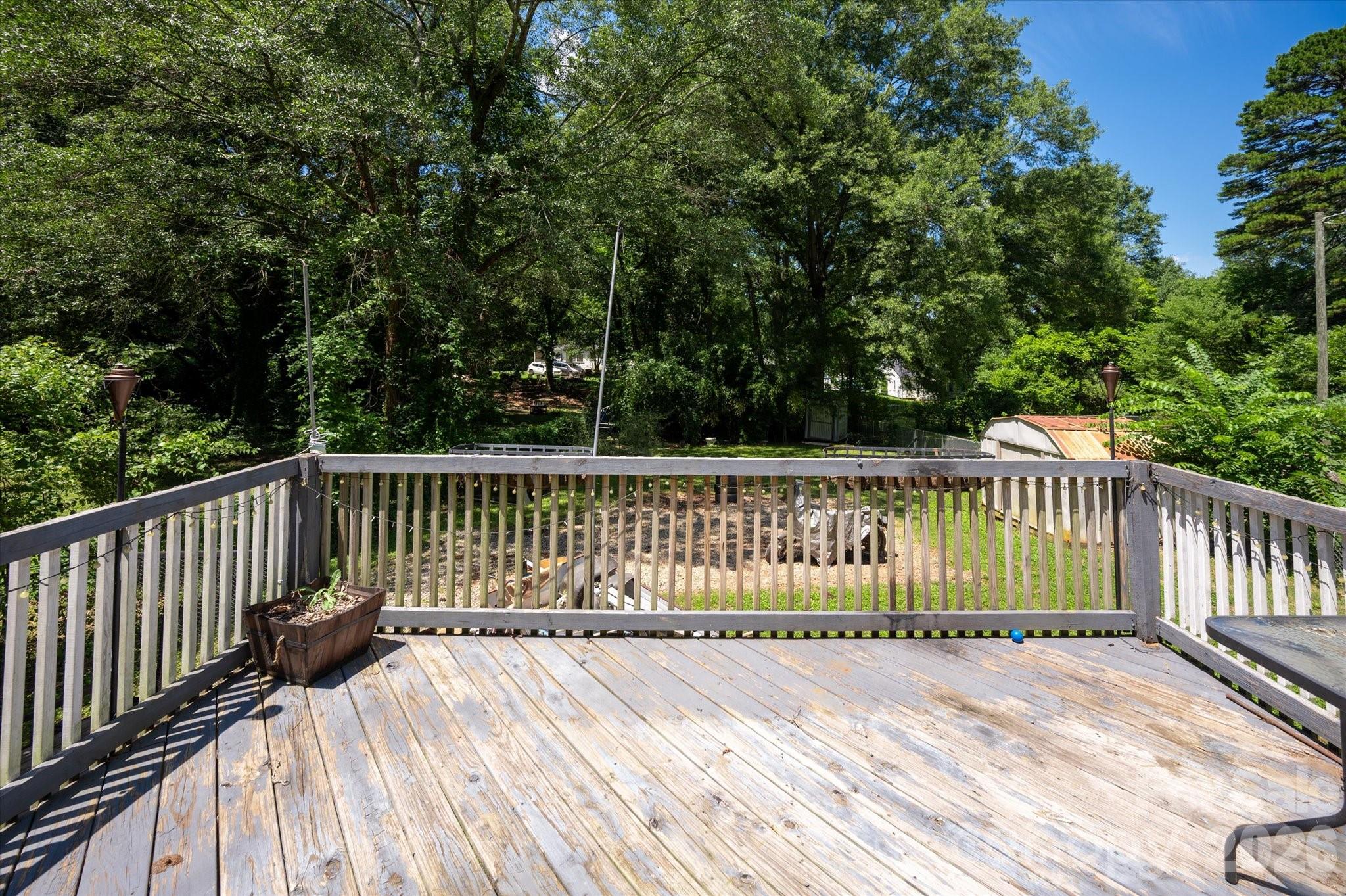 709 N Weldon Street — Gastonia