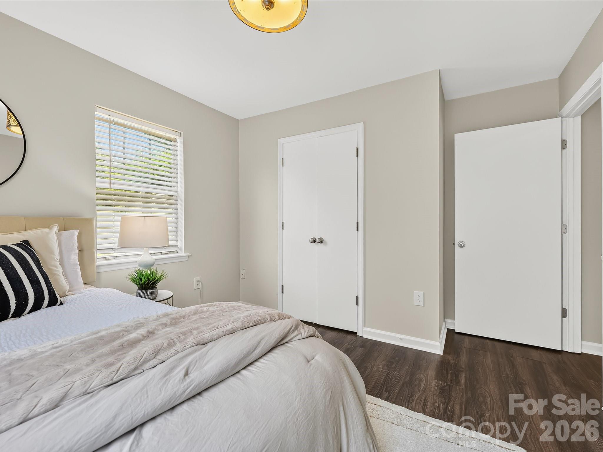 1521 Sumter Avenue — Charlotte