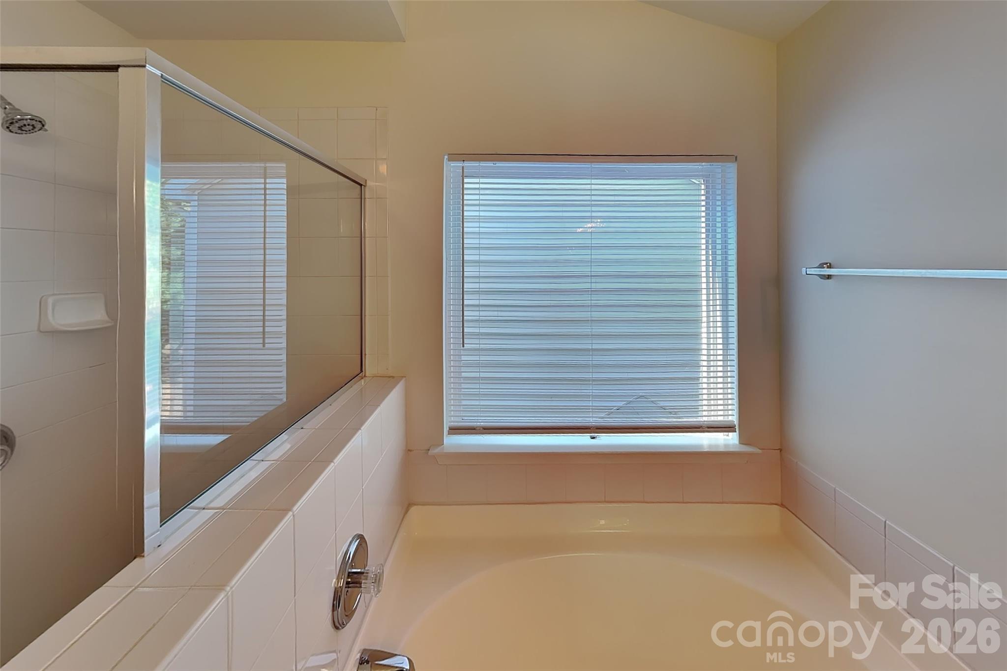 6523 Avonlea Court — Charlotte