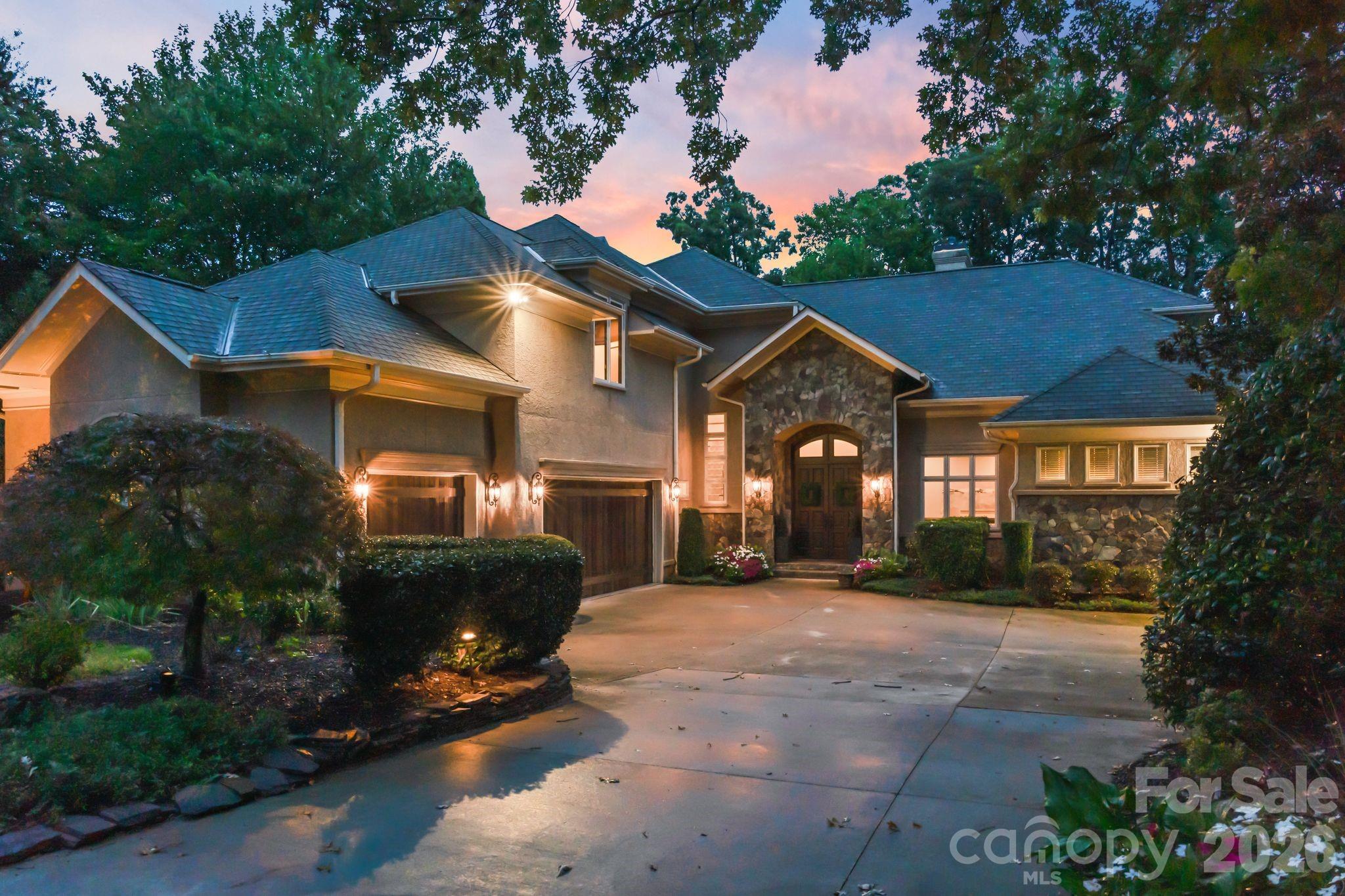 11808 Pleasant Wyatt Place — Charlotte