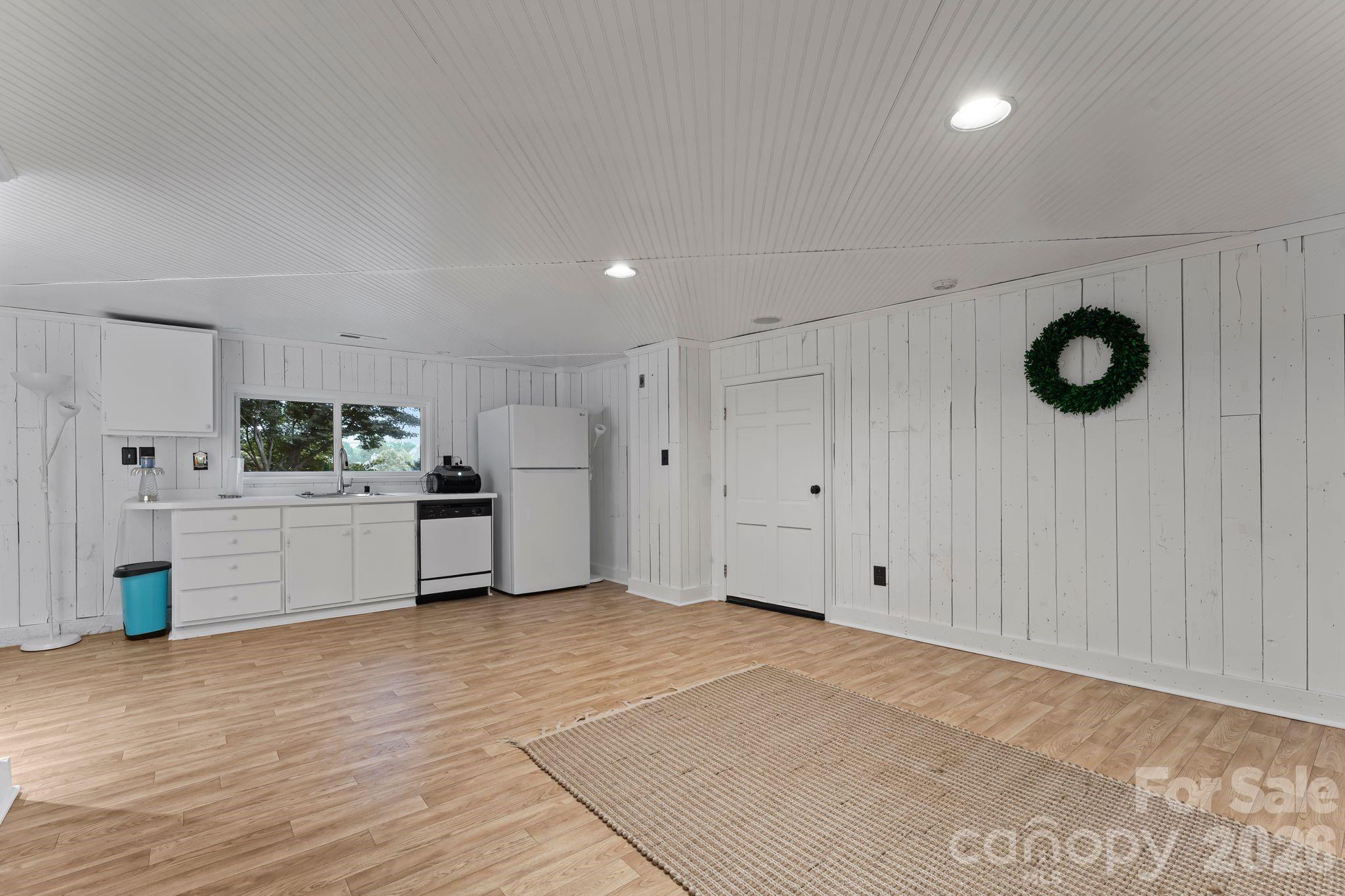 11808 Pleasant Wyatt Place — Charlotte