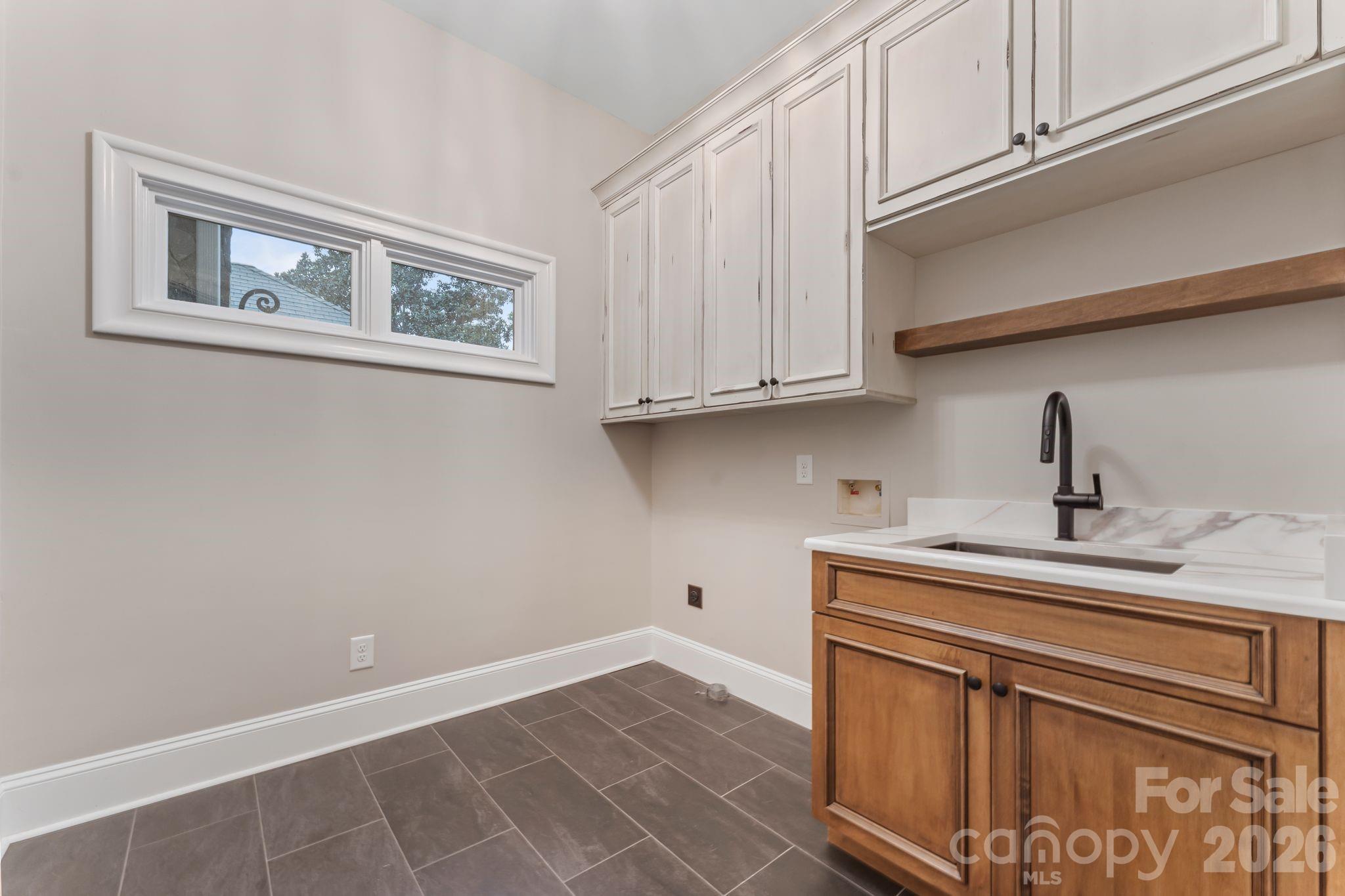 11808 Pleasant Wyatt Place — Charlotte