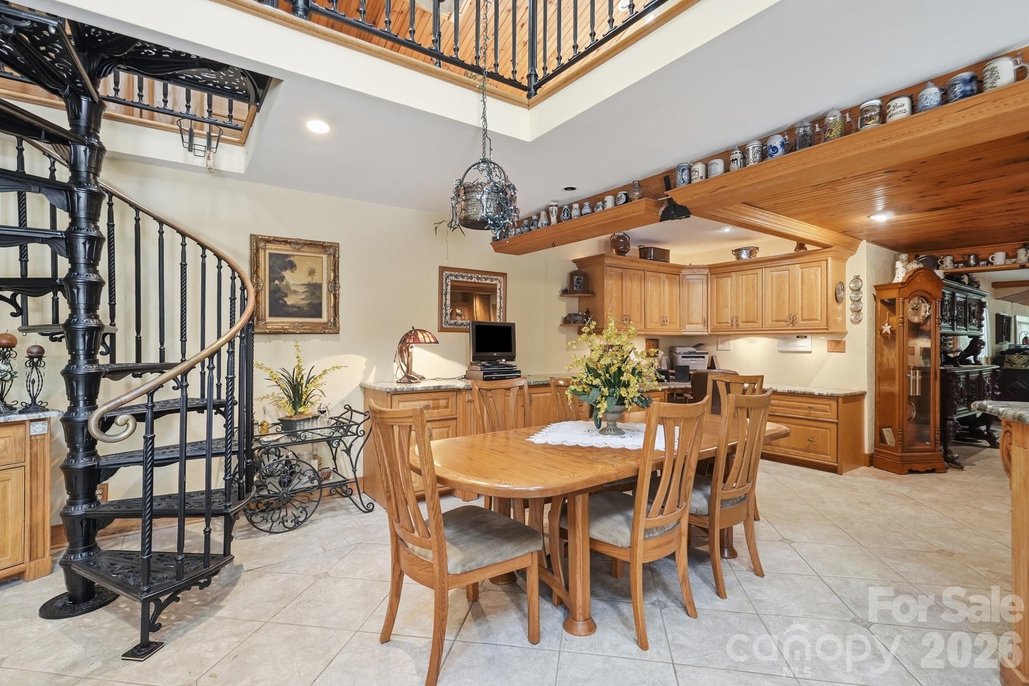 223 Millwood Lane — Charlotte