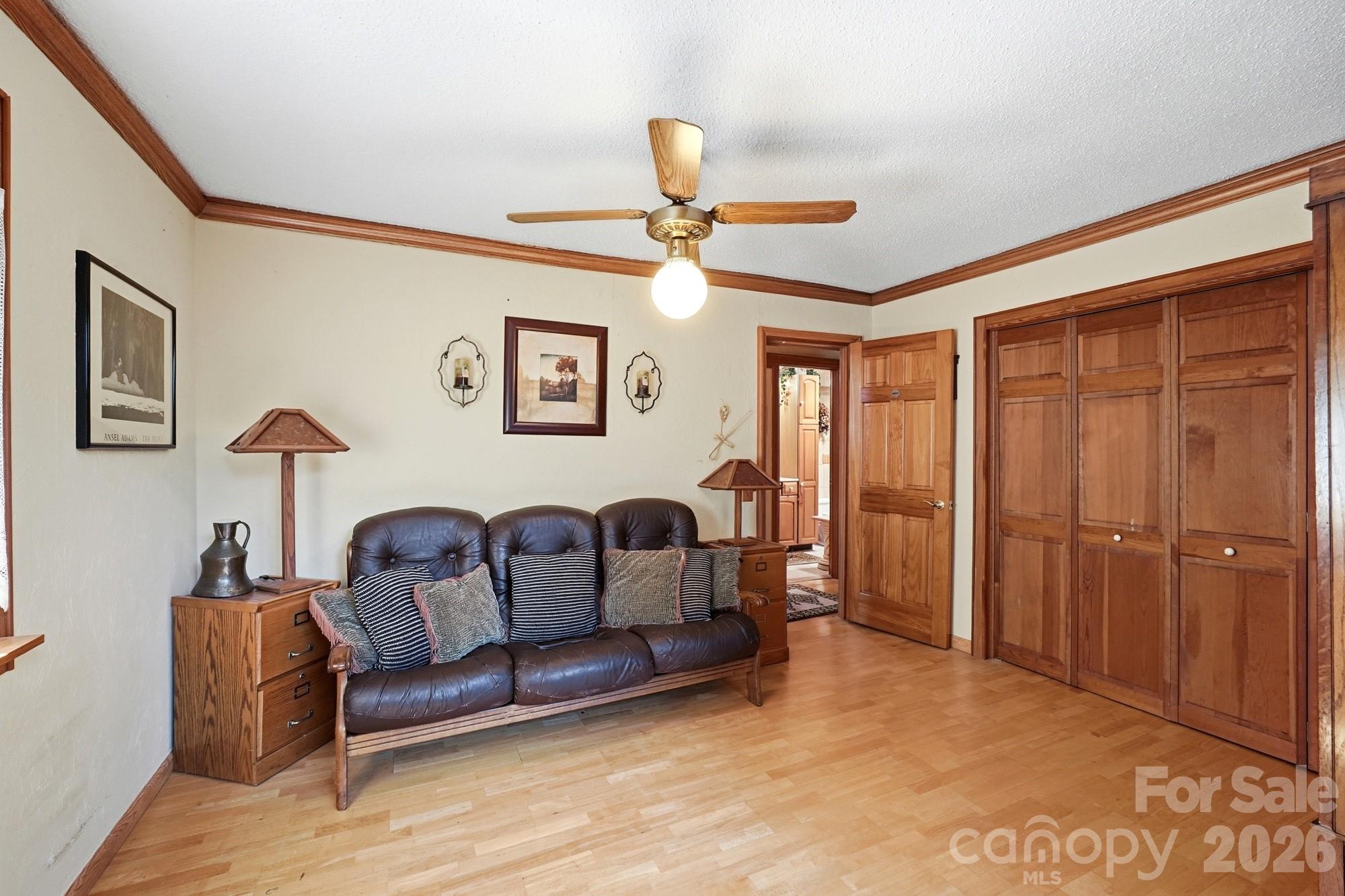 223 Millwood Lane — Charlotte
