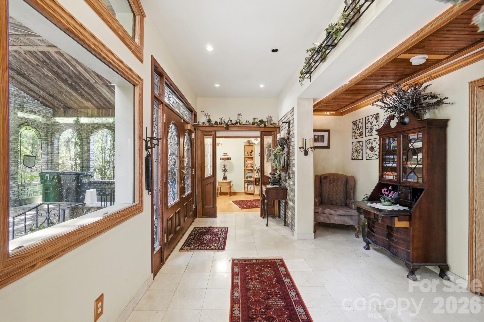 223 Millwood Lane — Charlotte