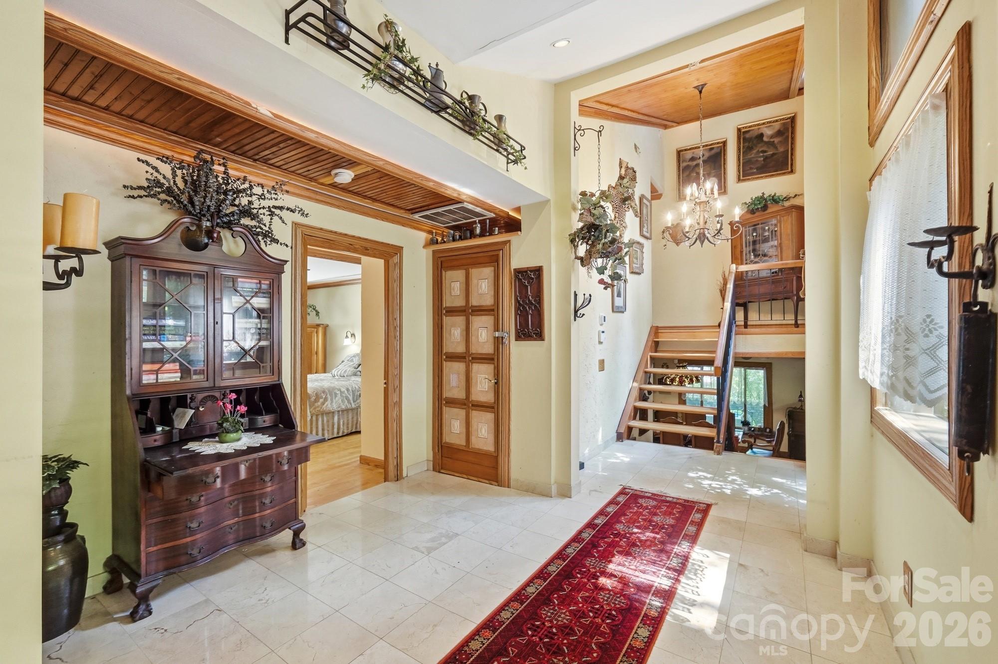 223 Millwood Lane — Charlotte