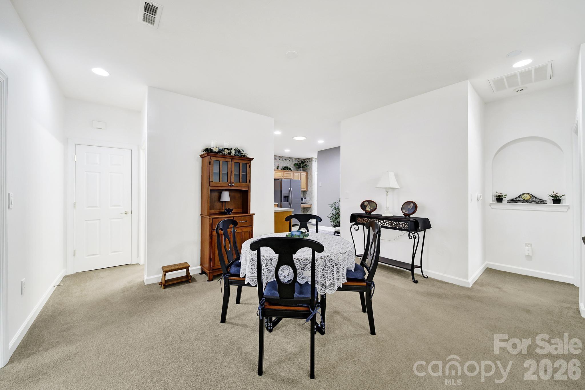 8368 Windsor Ridge Drive — Charlotte