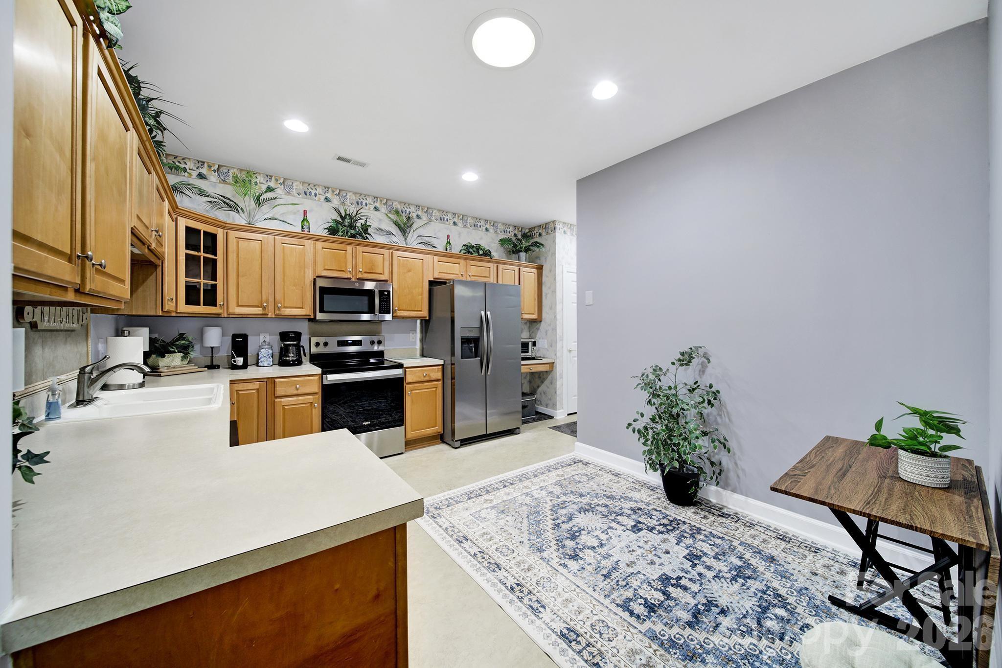 8368 Windsor Ridge Drive — Charlotte