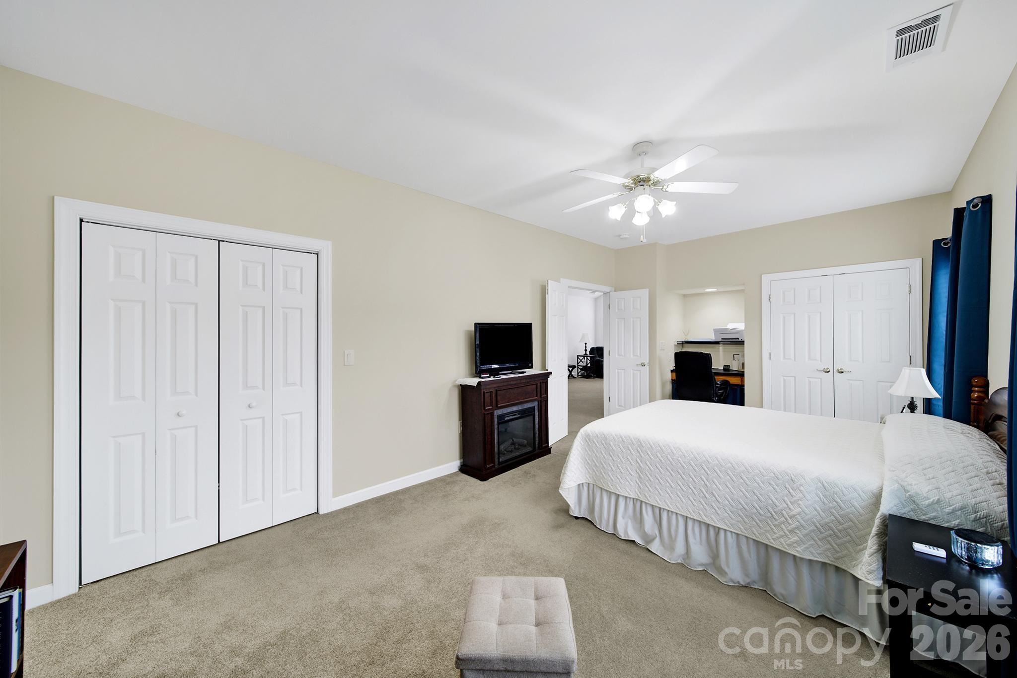 8368 Windsor Ridge Drive — Charlotte
