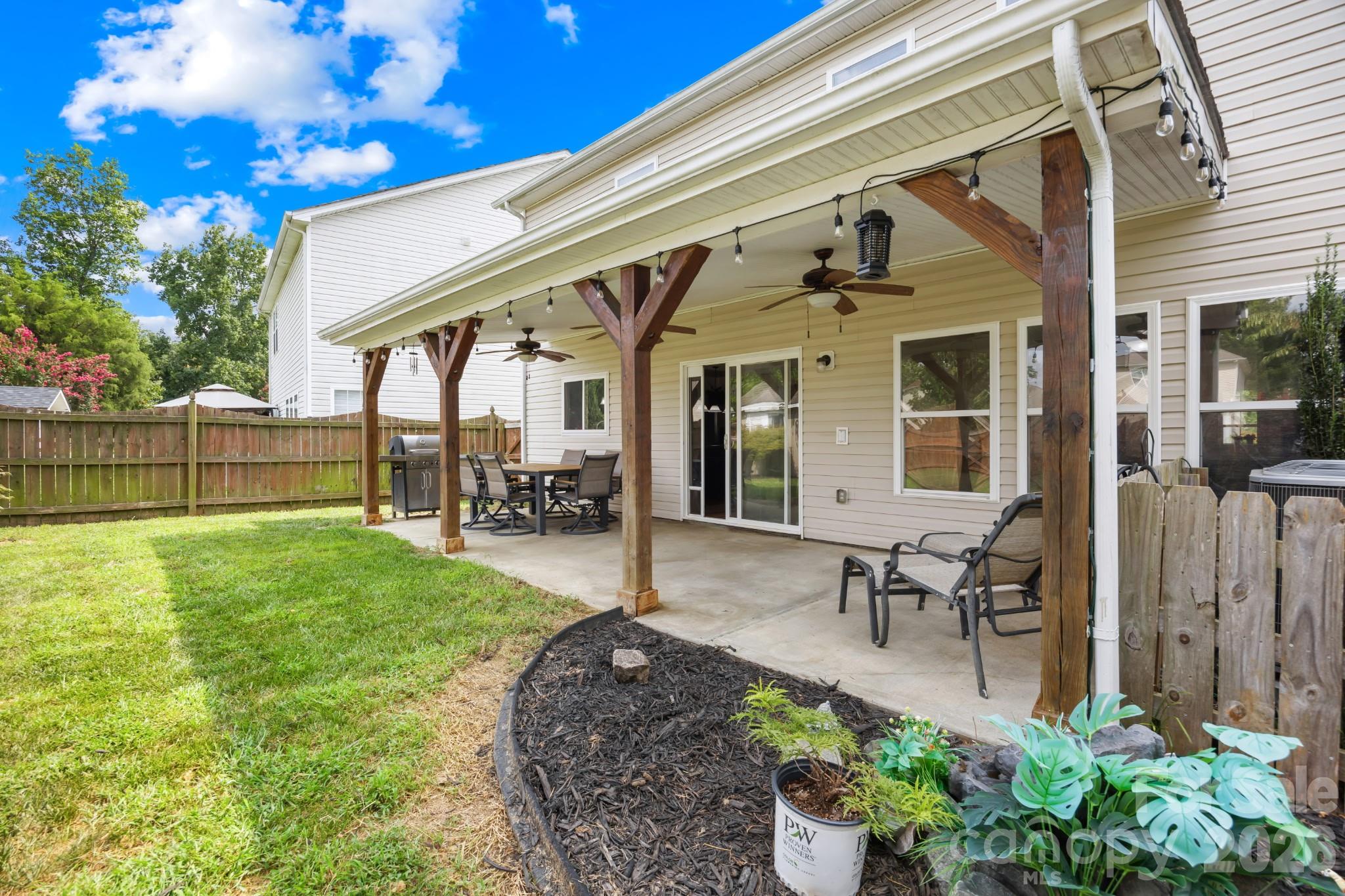 320 Lameshur Lane — Monroe