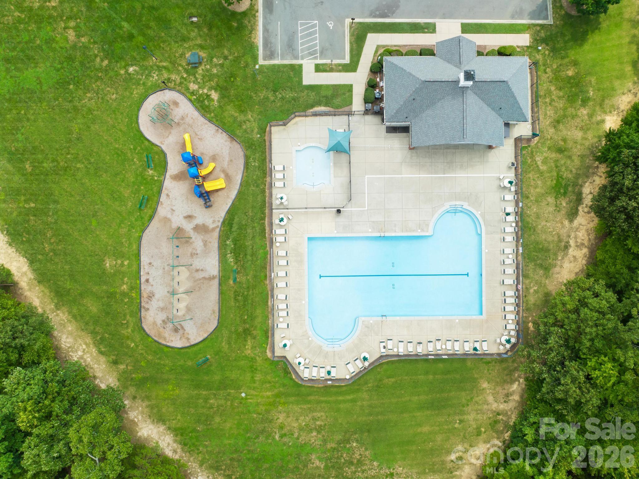 320 Lameshur Lane — Monroe