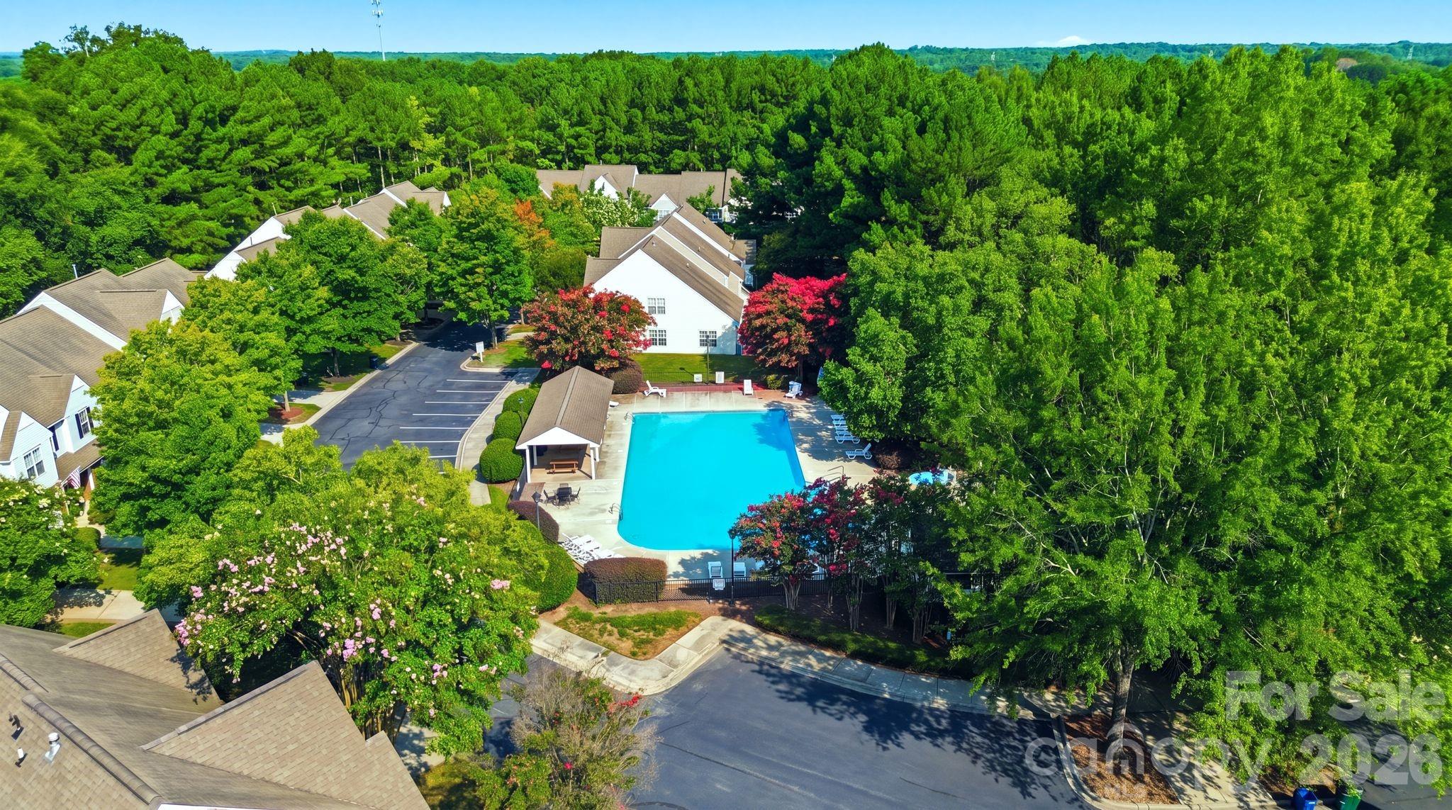 10631 Sleigh Bell Lane — Charlotte