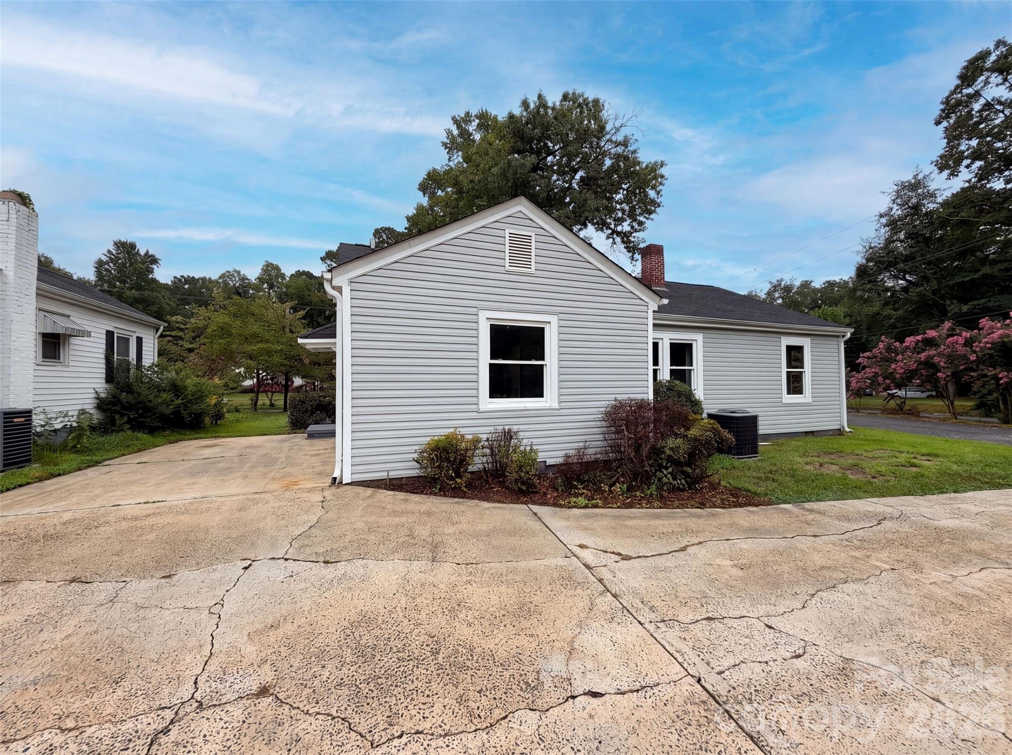 821 Jackson Street — Gastonia
