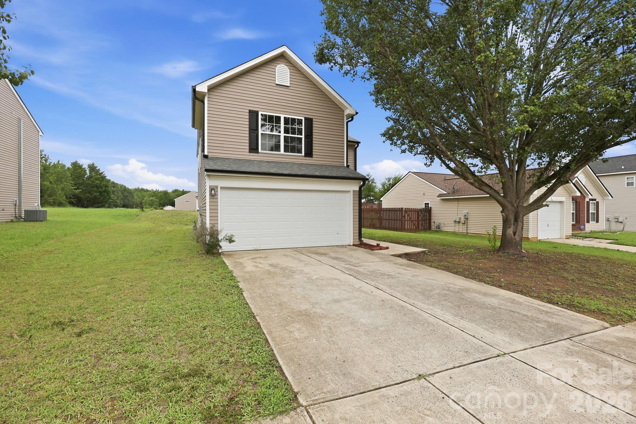 8207 Belmont Stables Drive — Charlotte