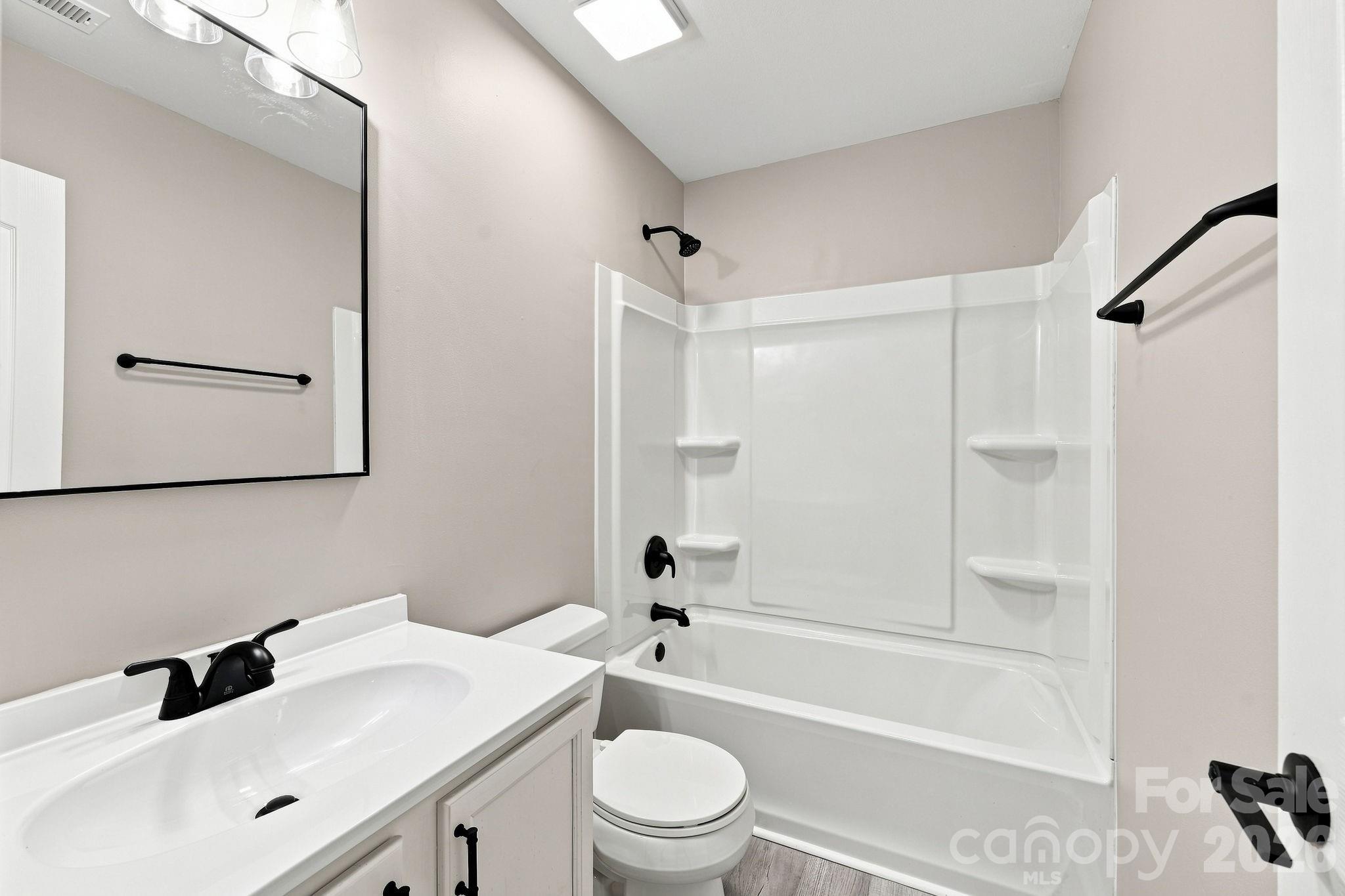 8207 Belmont Stables Drive — Charlotte