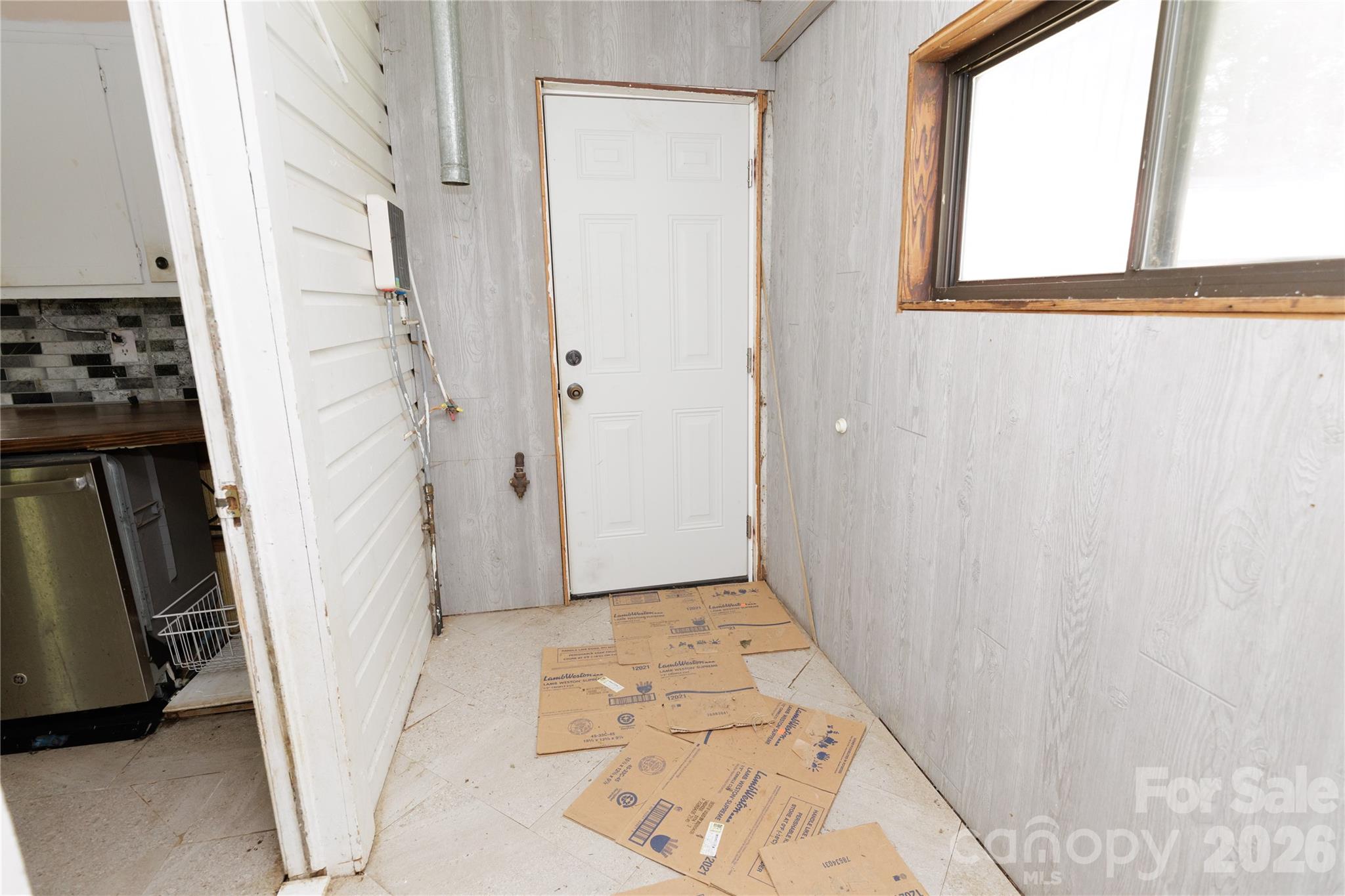 329 Finley Avenue NW — Lenoir