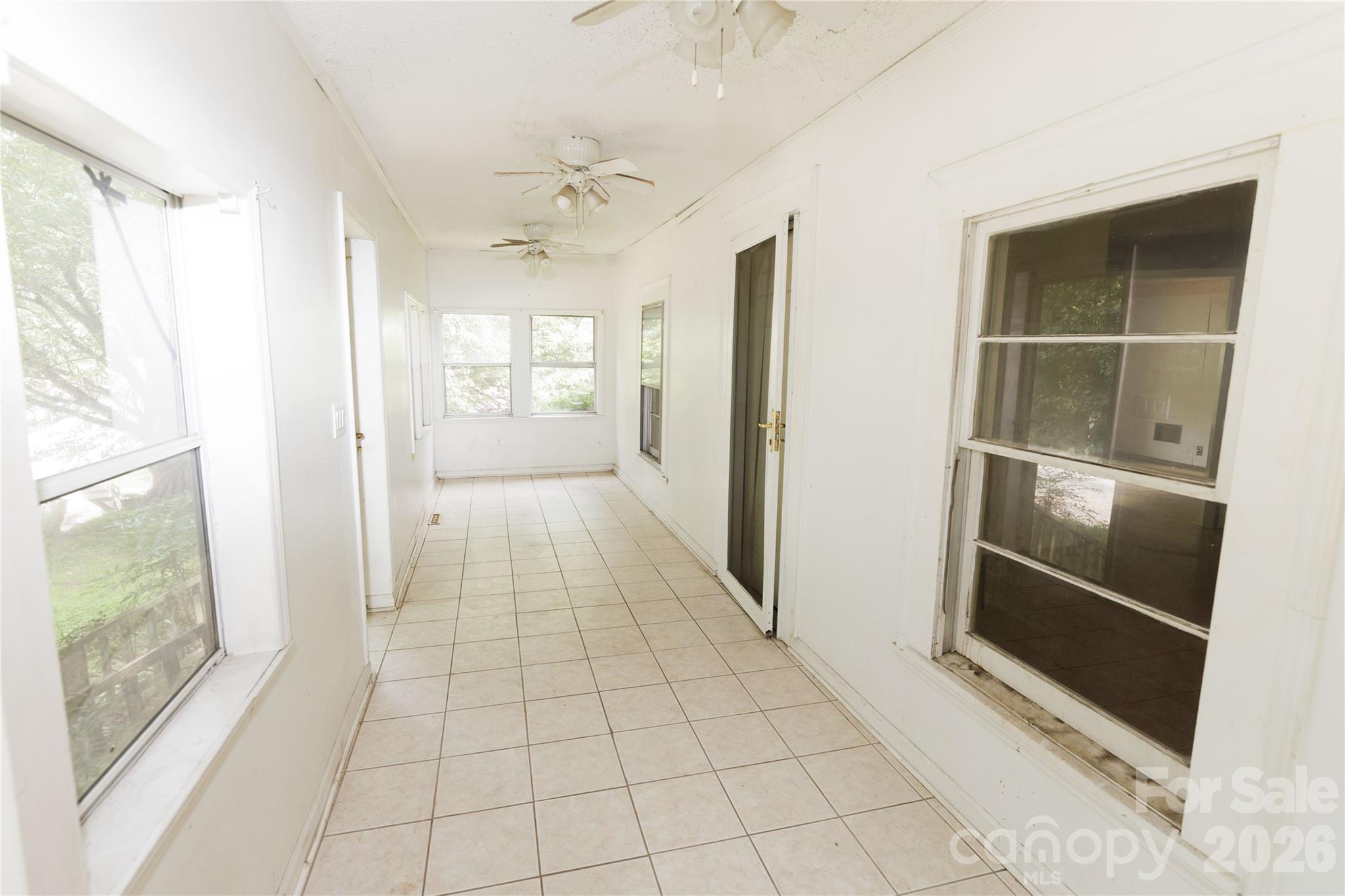 329 Finley Avenue NW — Lenoir