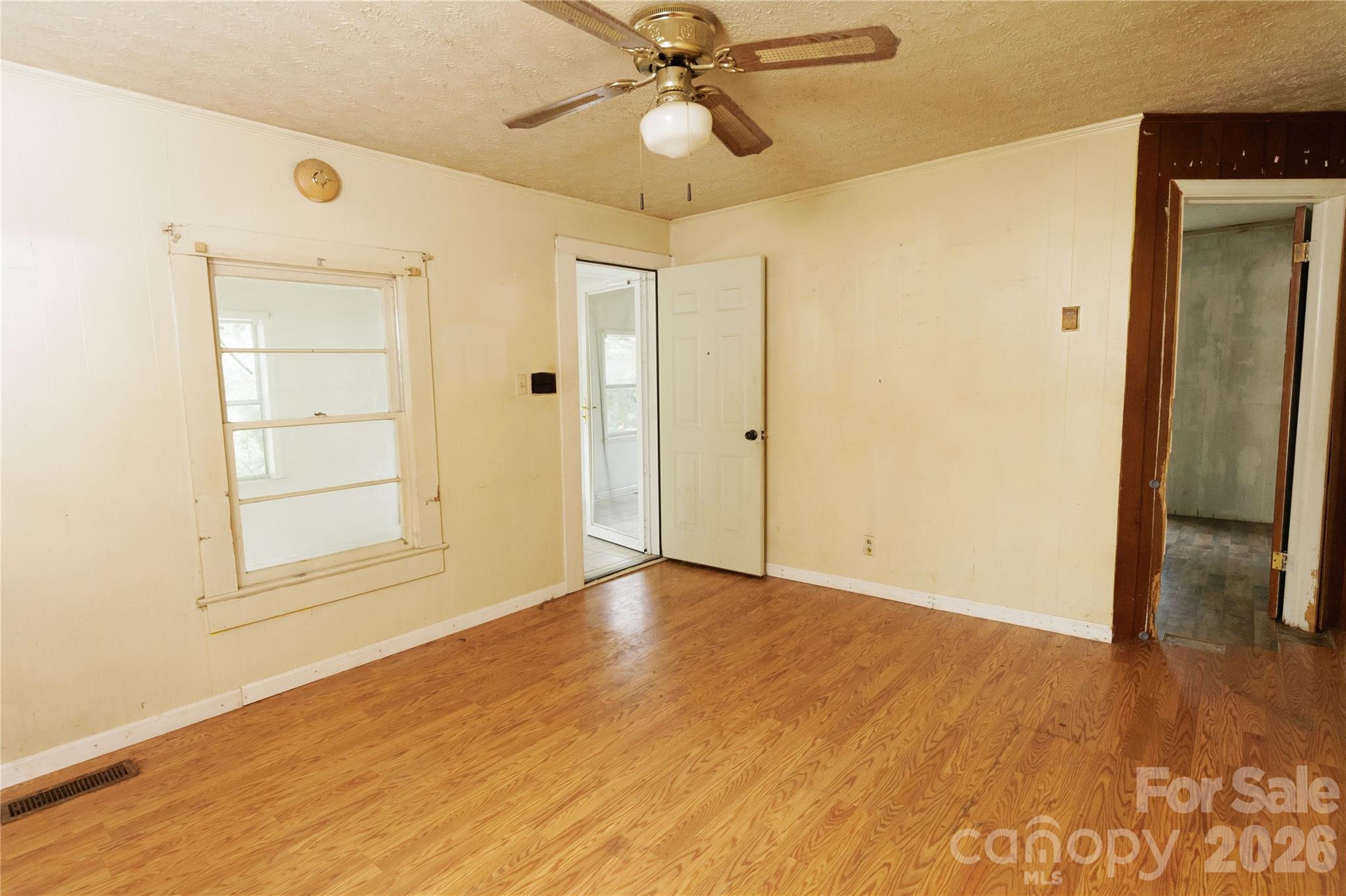 329 Finley Avenue NW — Lenoir