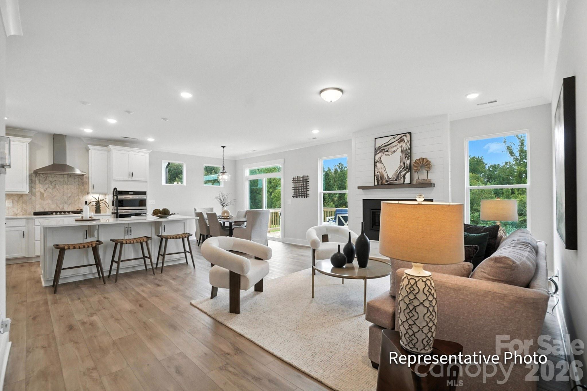 6022 New River Drive — Huntersville