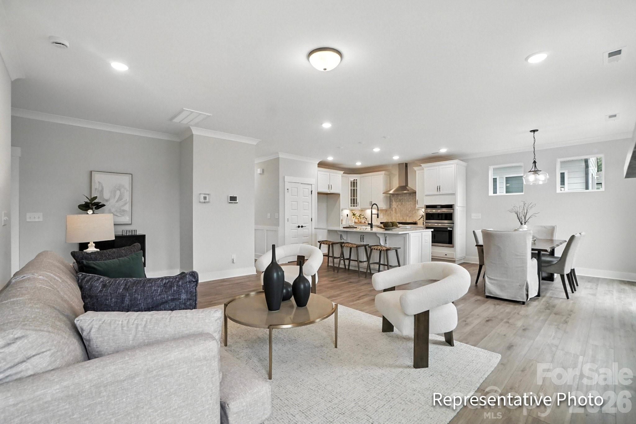 6022 New River Drive — Huntersville