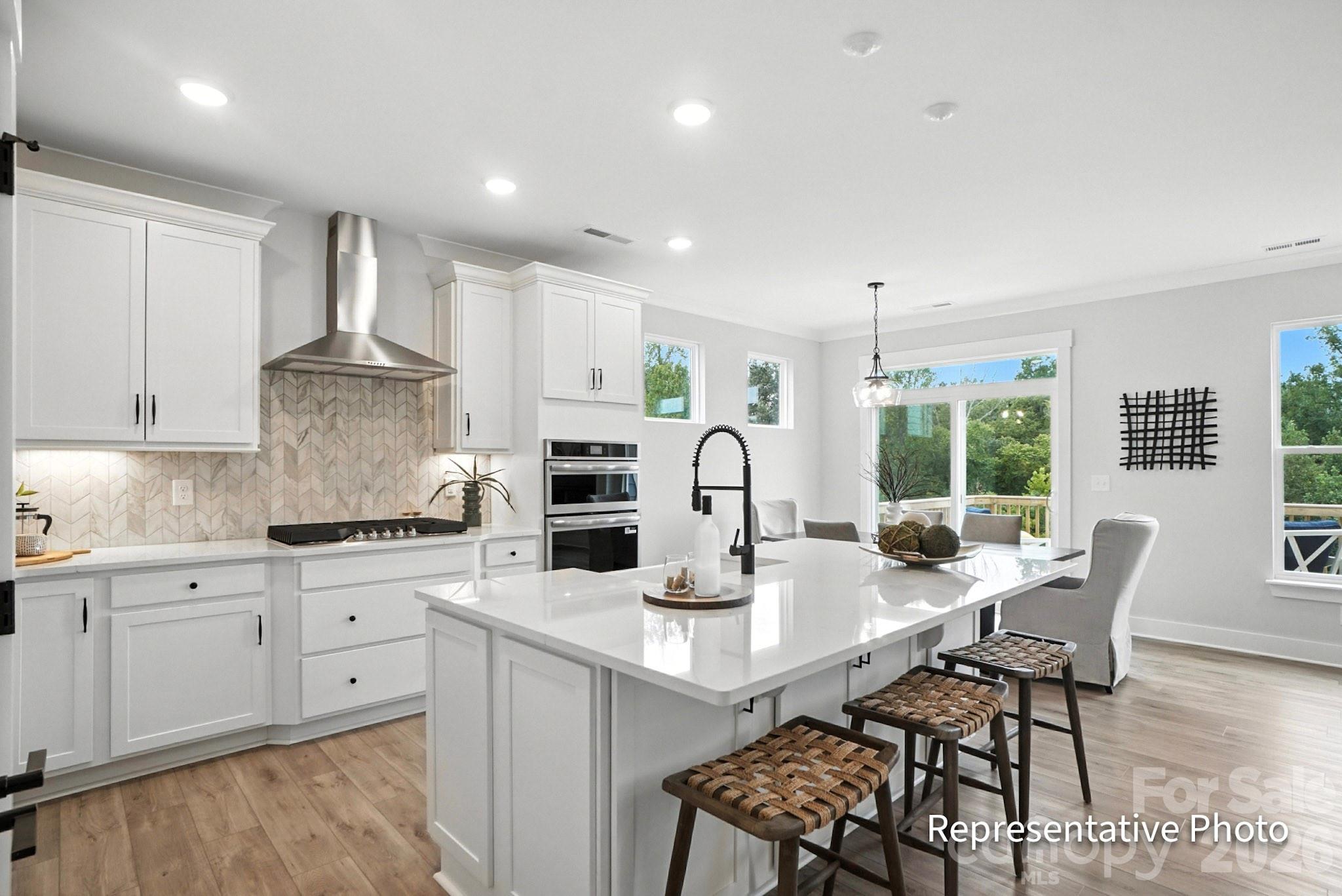 6022 New River Drive — Huntersville
