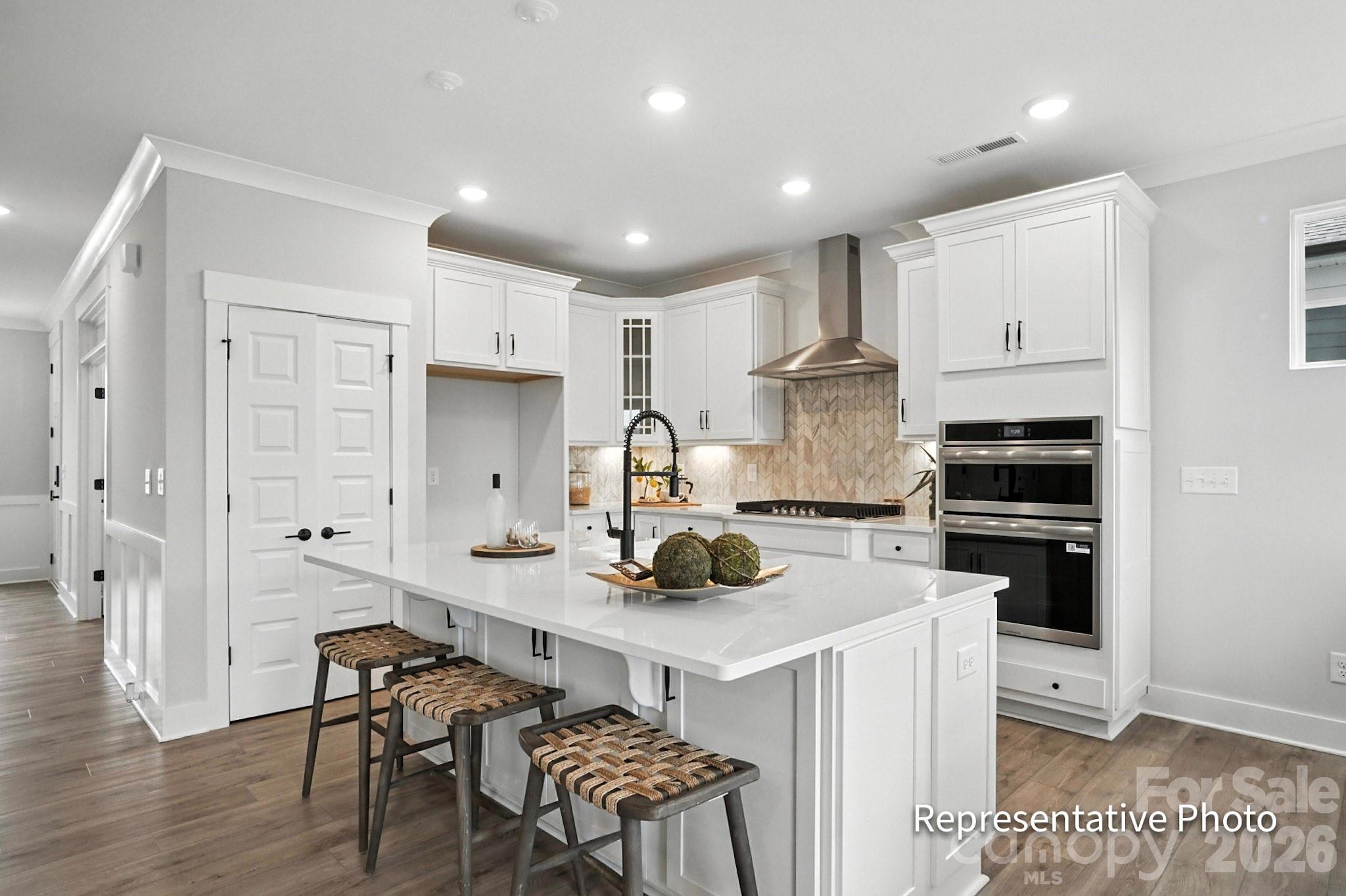 6022 New River Drive — Huntersville