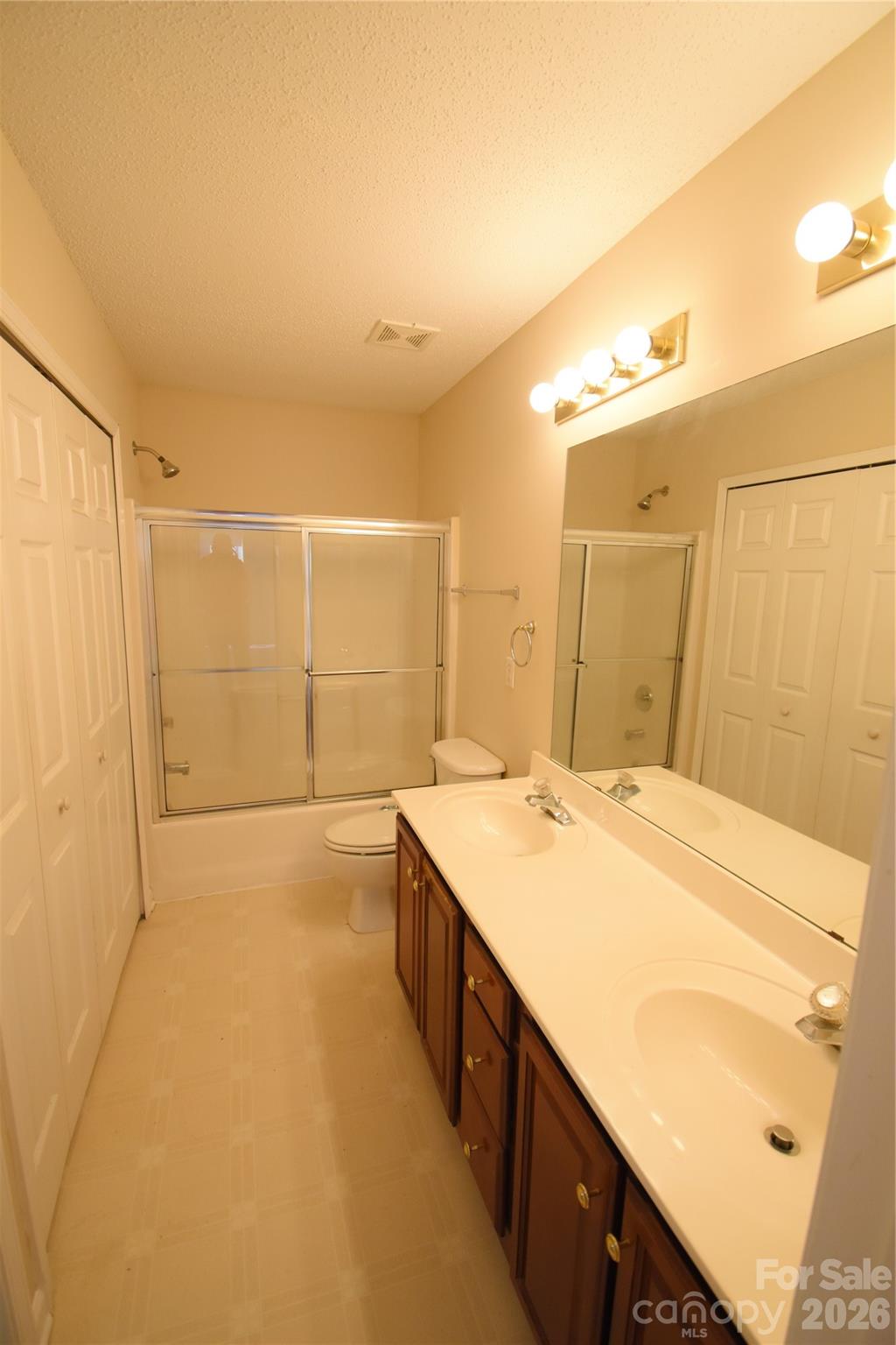 1814 Birch Heights Court — Charlotte