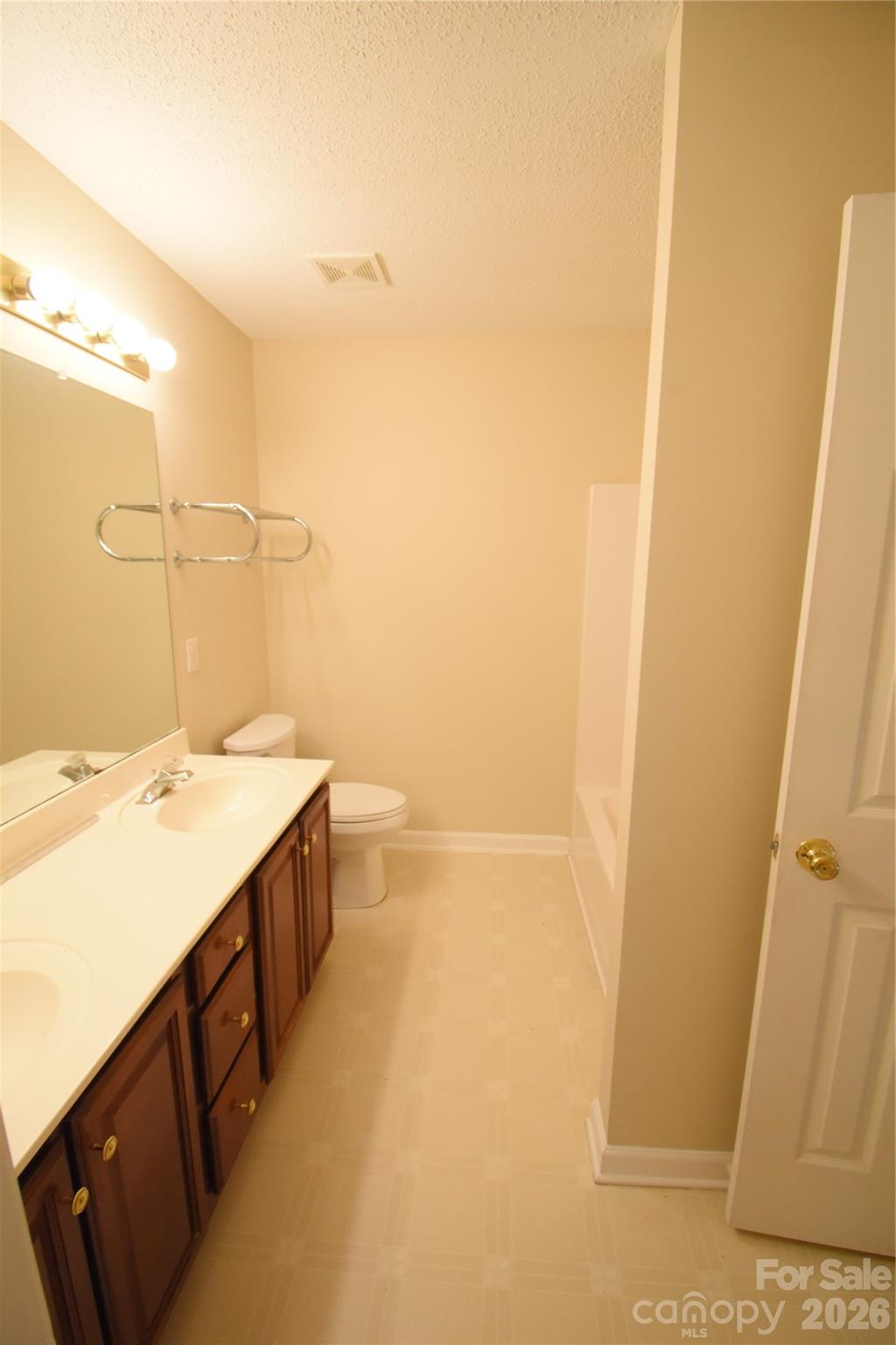 1814 Birch Heights Court — Charlotte