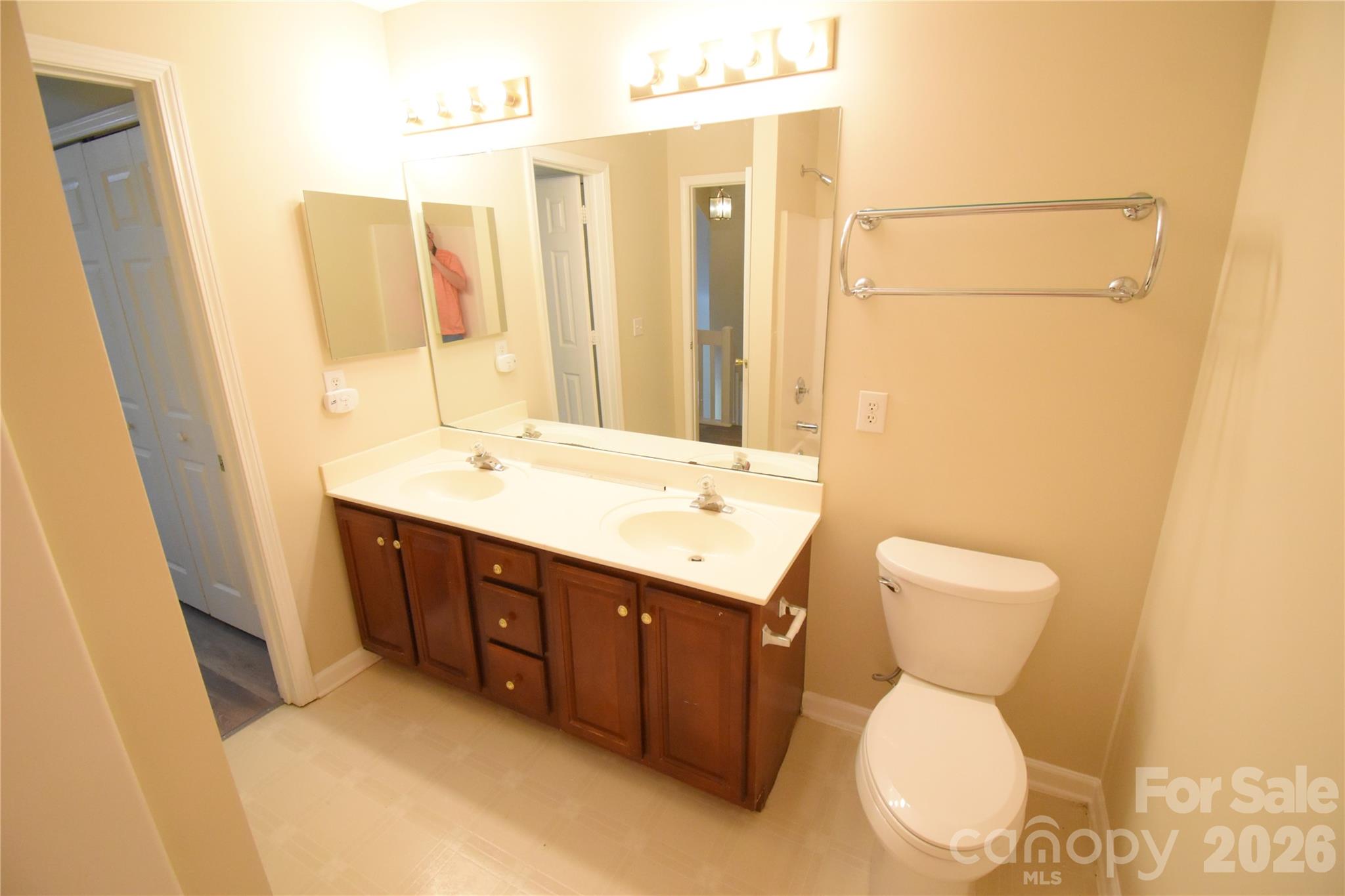 1814 Birch Heights Court — Charlotte