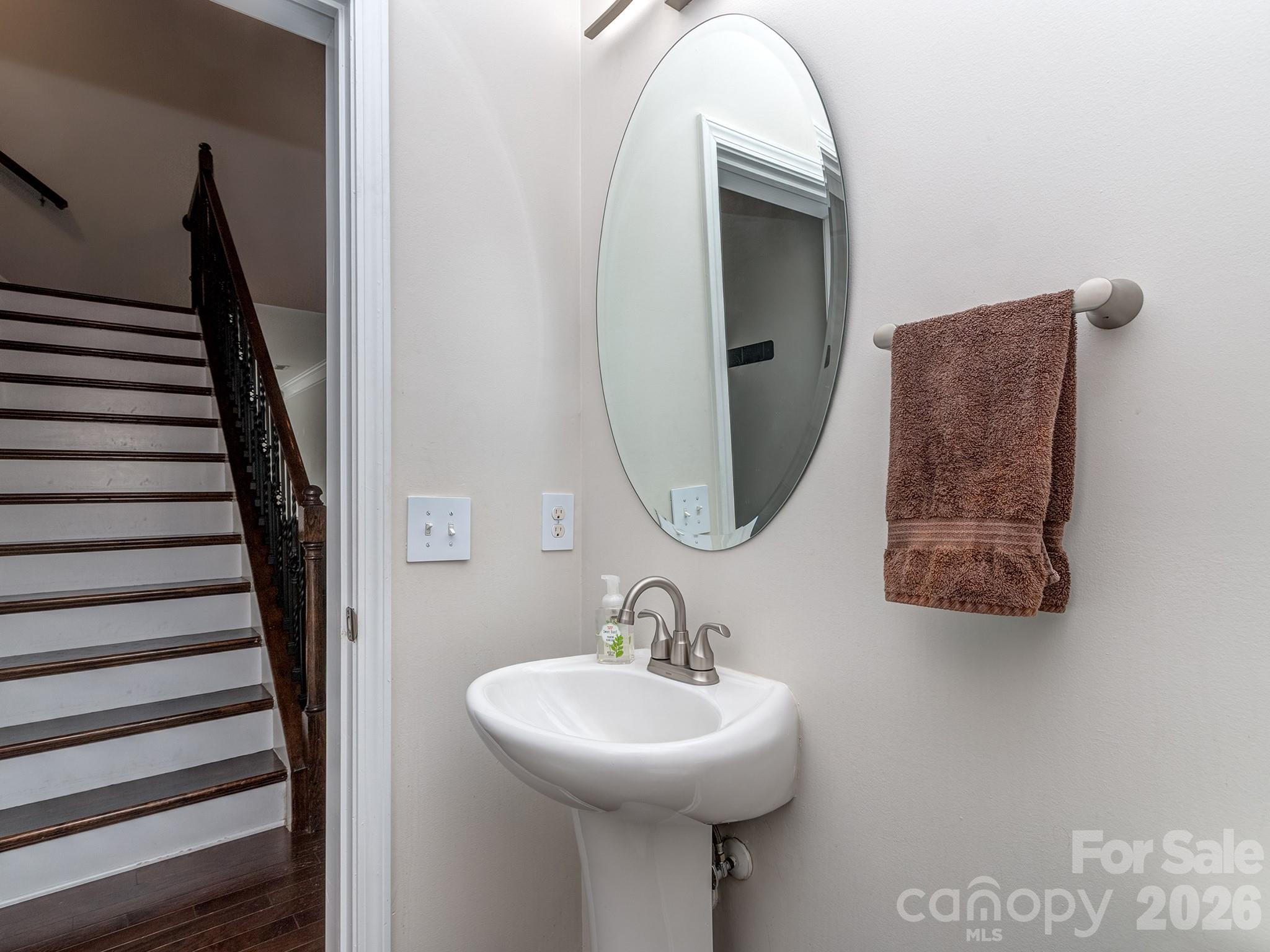 5951 Carrollton Lane — Charlotte