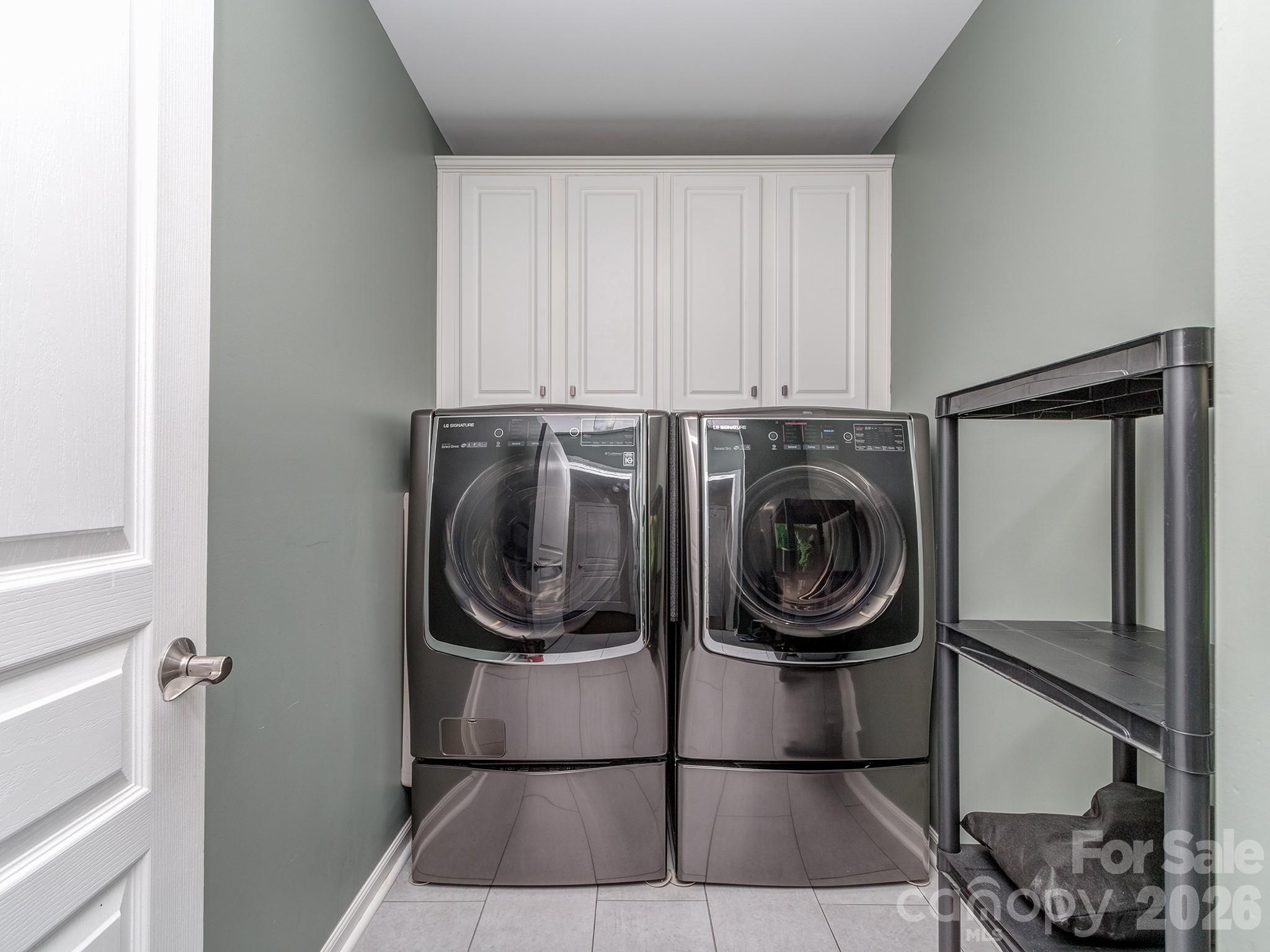 5951 Carrollton Lane — Charlotte
