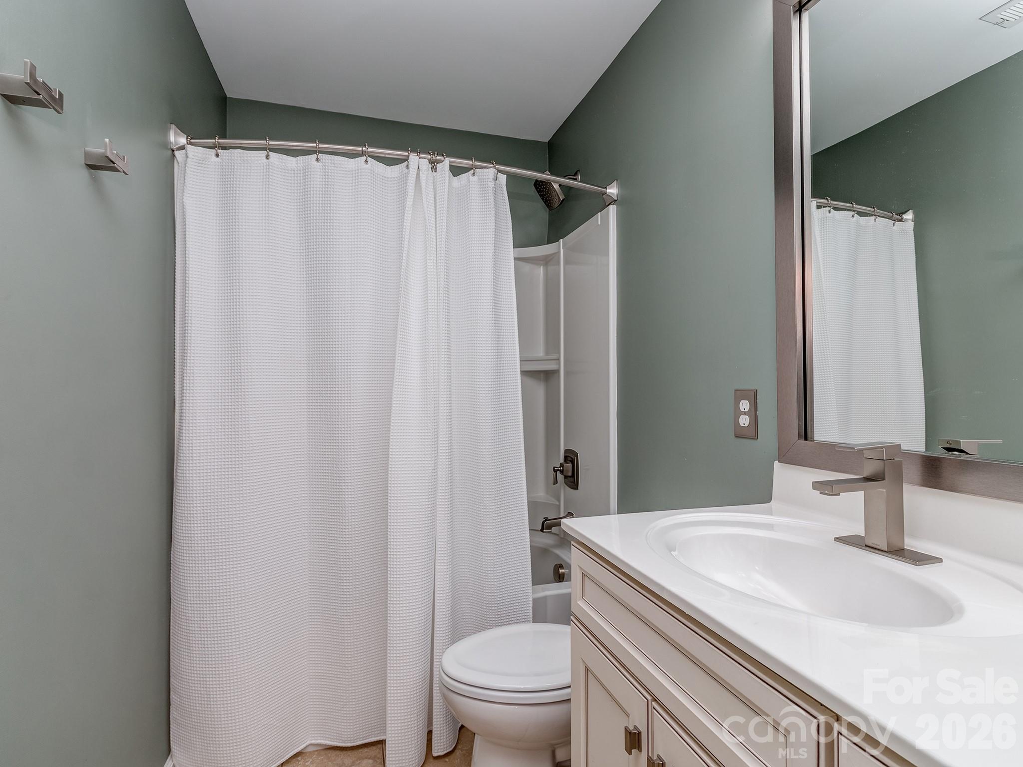 5951 Carrollton Lane — Charlotte