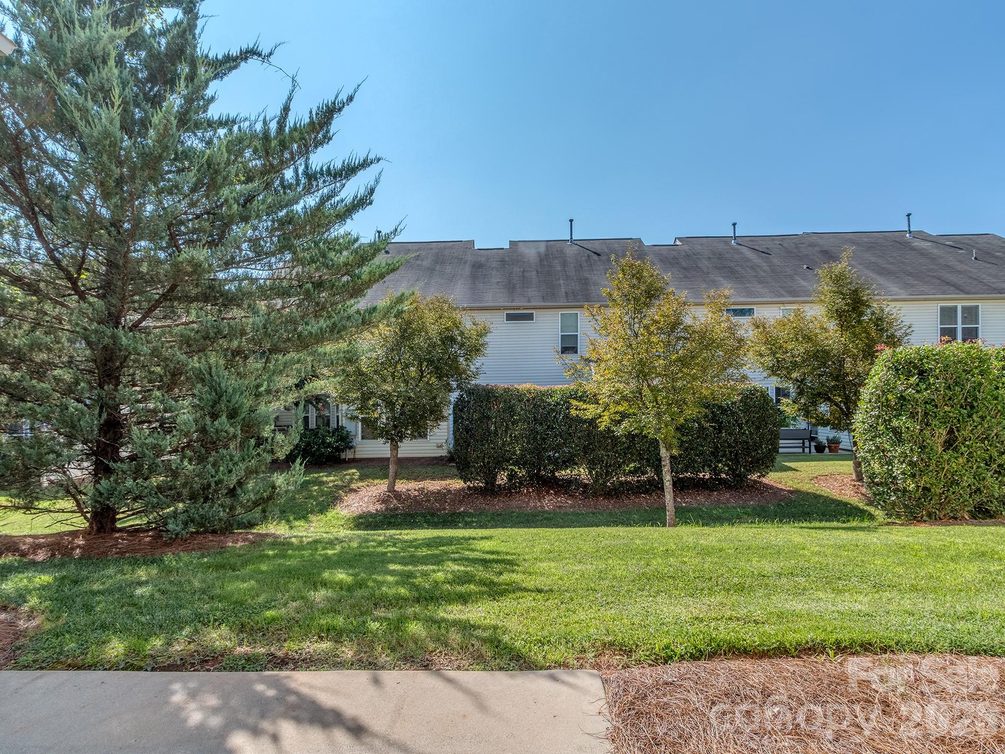 5951 Carrollton Lane — Charlotte
