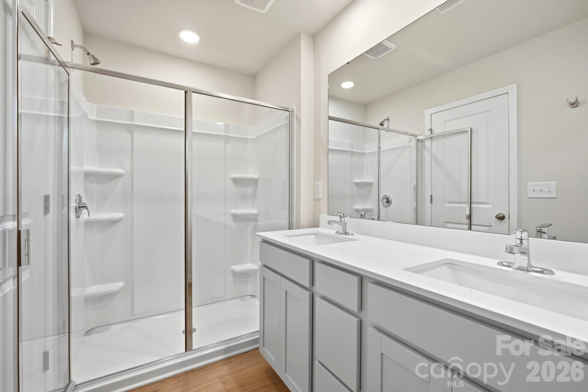 3209 Meadow Knoll Drive — Charlotte