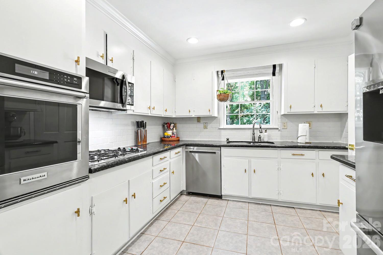 3716 Severn Avenue — Charlotte