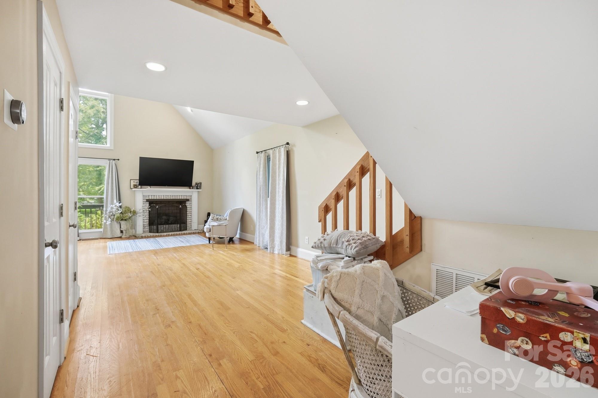 141 Oak Leaf Lane — Wingate