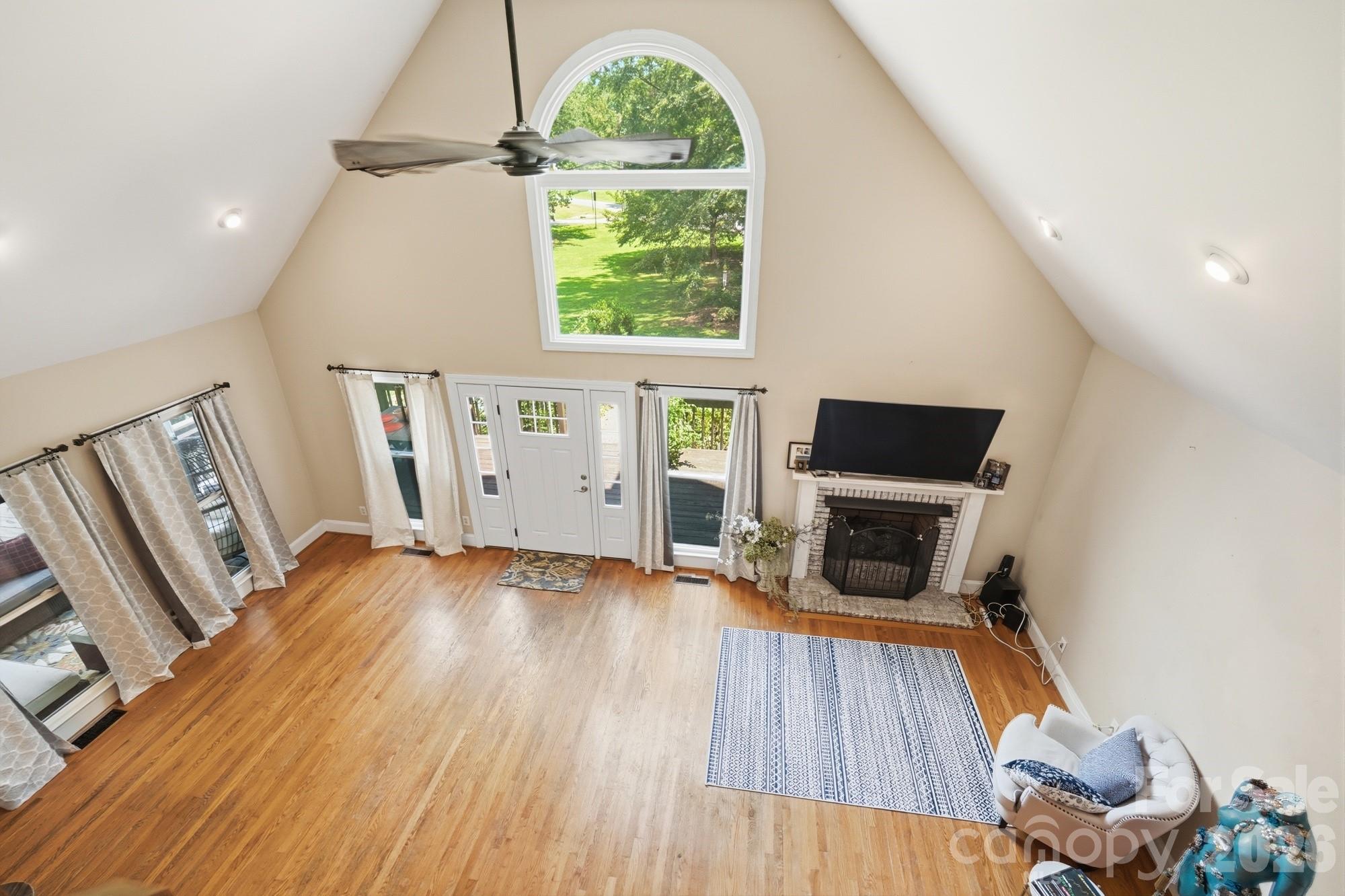 141 Oak Leaf Lane — Wingate