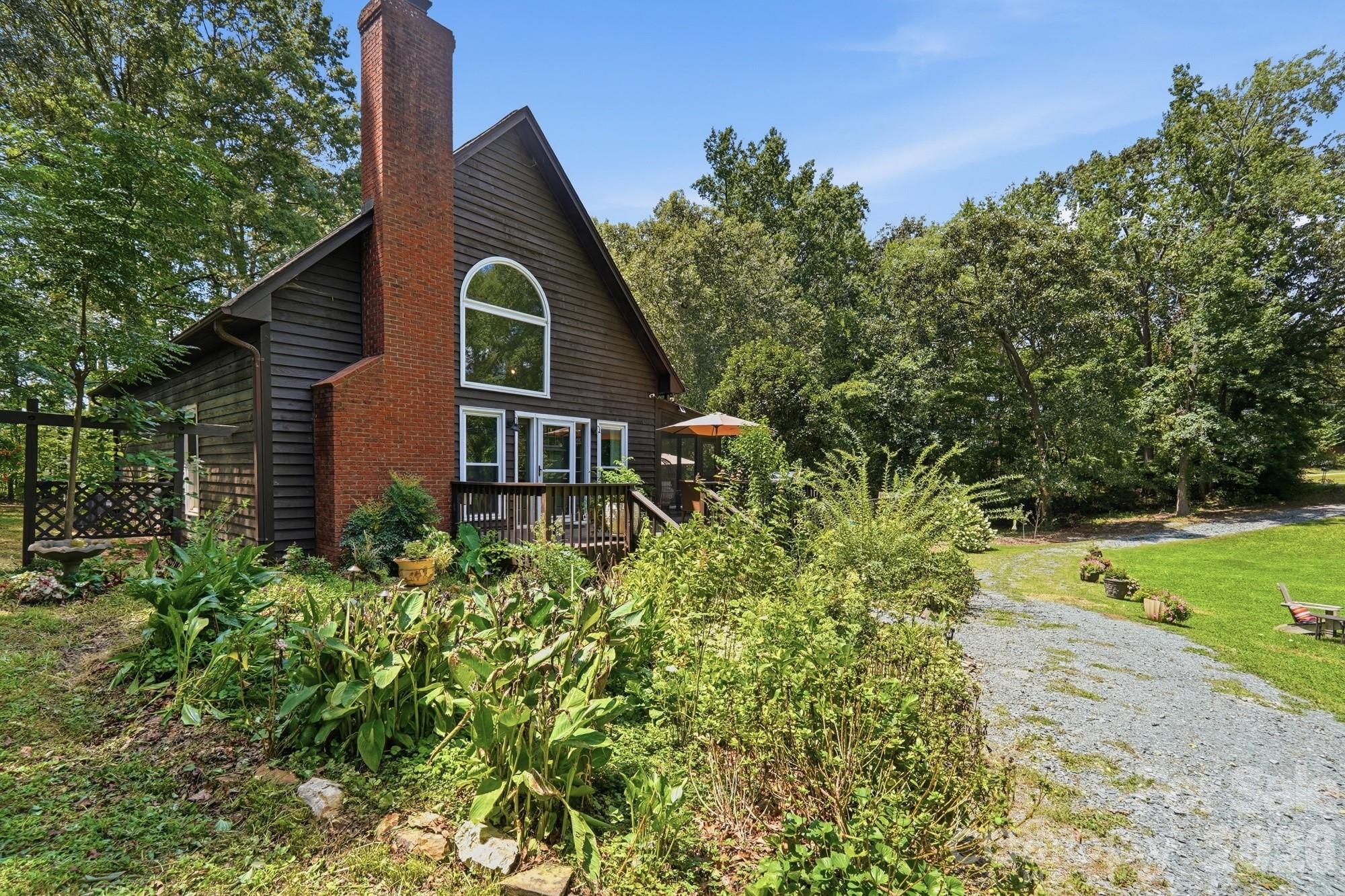 141 Oak Leaf Lane — Wingate