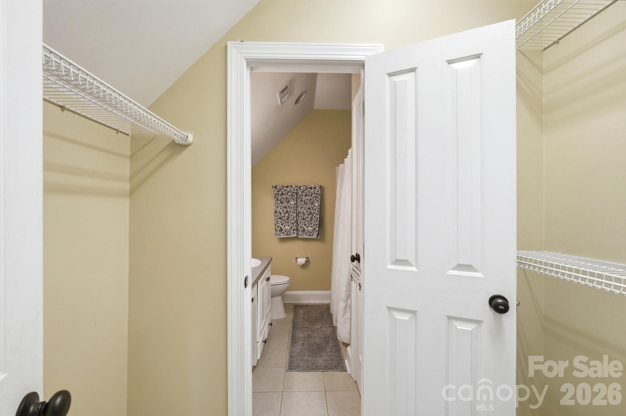 141 Oak Leaf Lane — Wingate