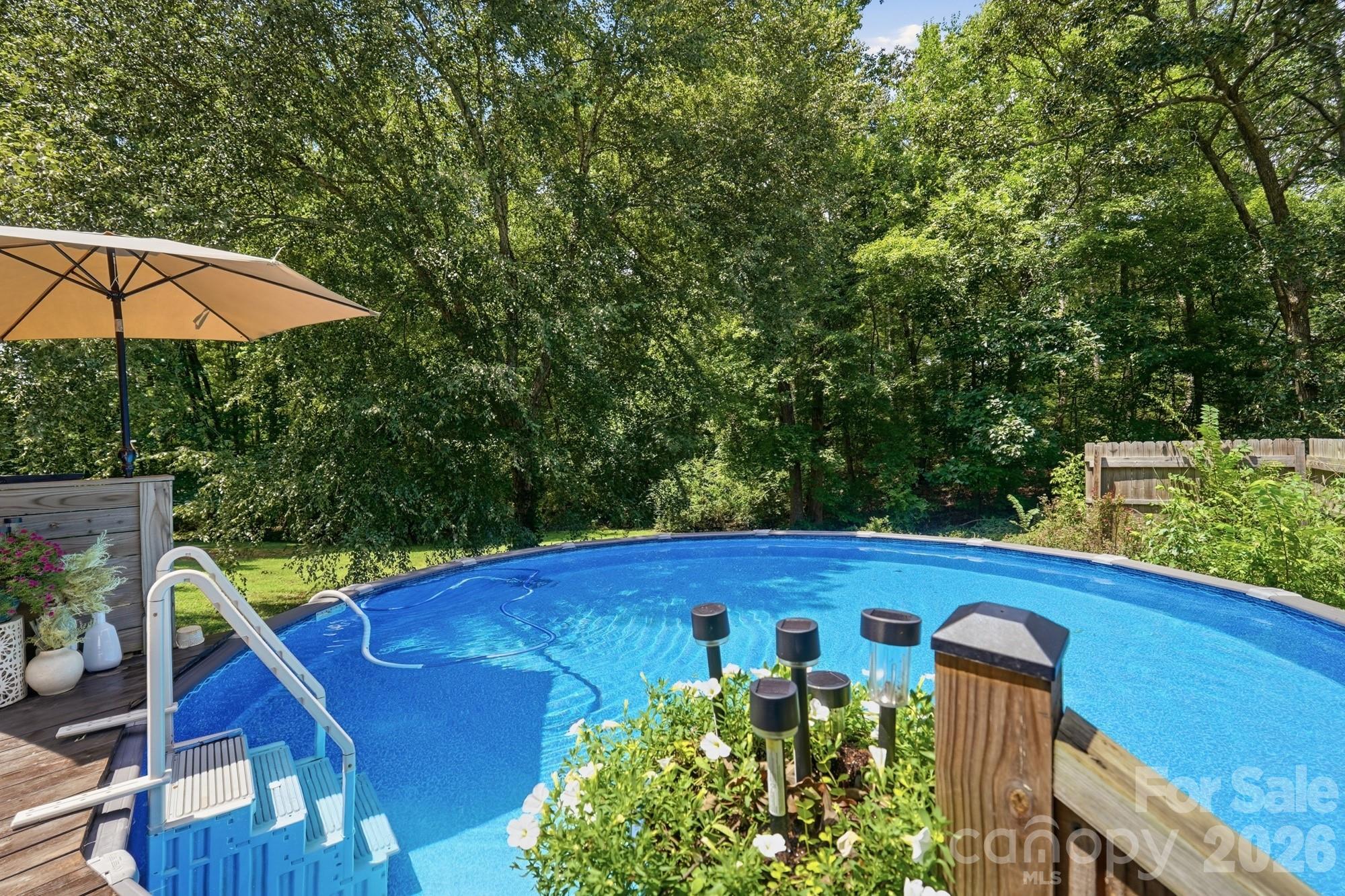 141 Oak Leaf Lane — Wingate