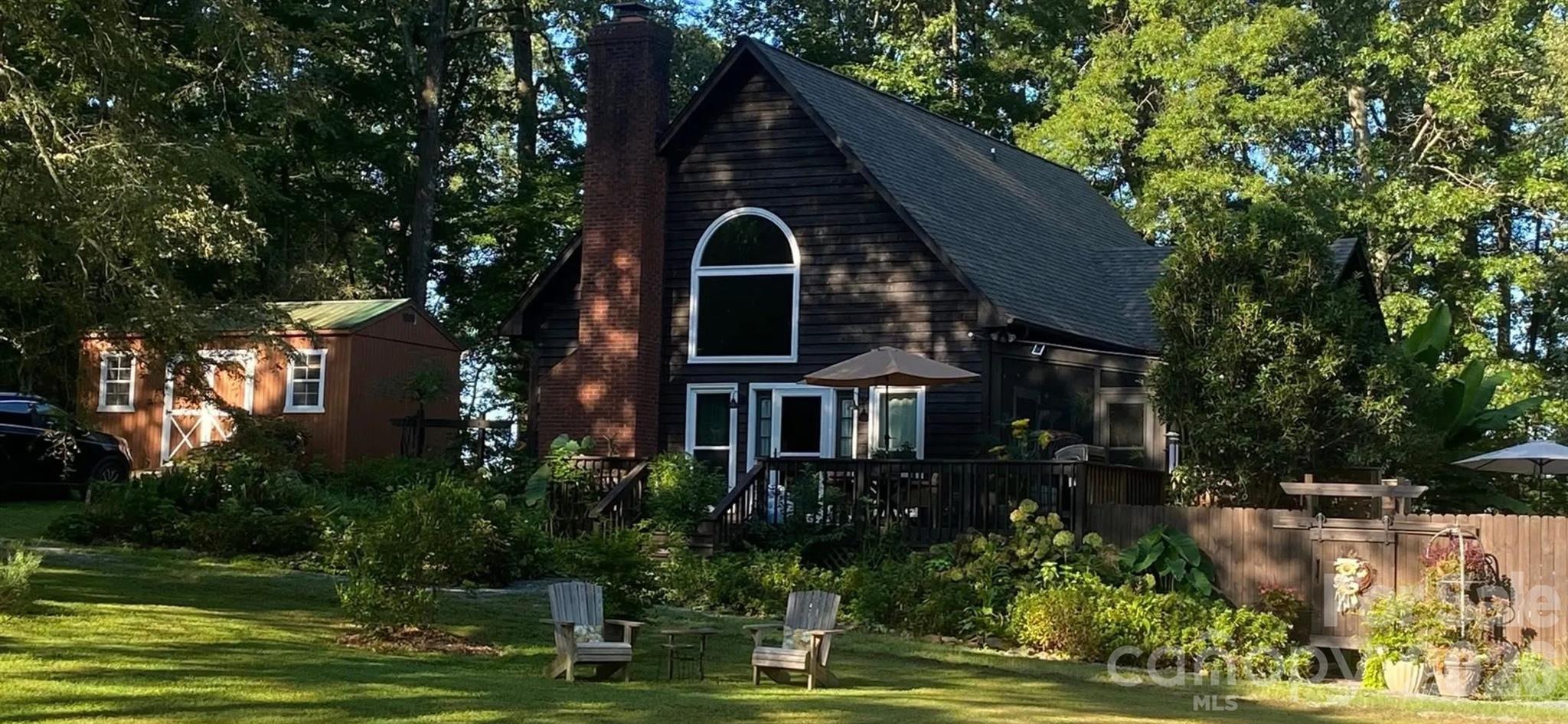 141 Oak Leaf Lane — Wingate