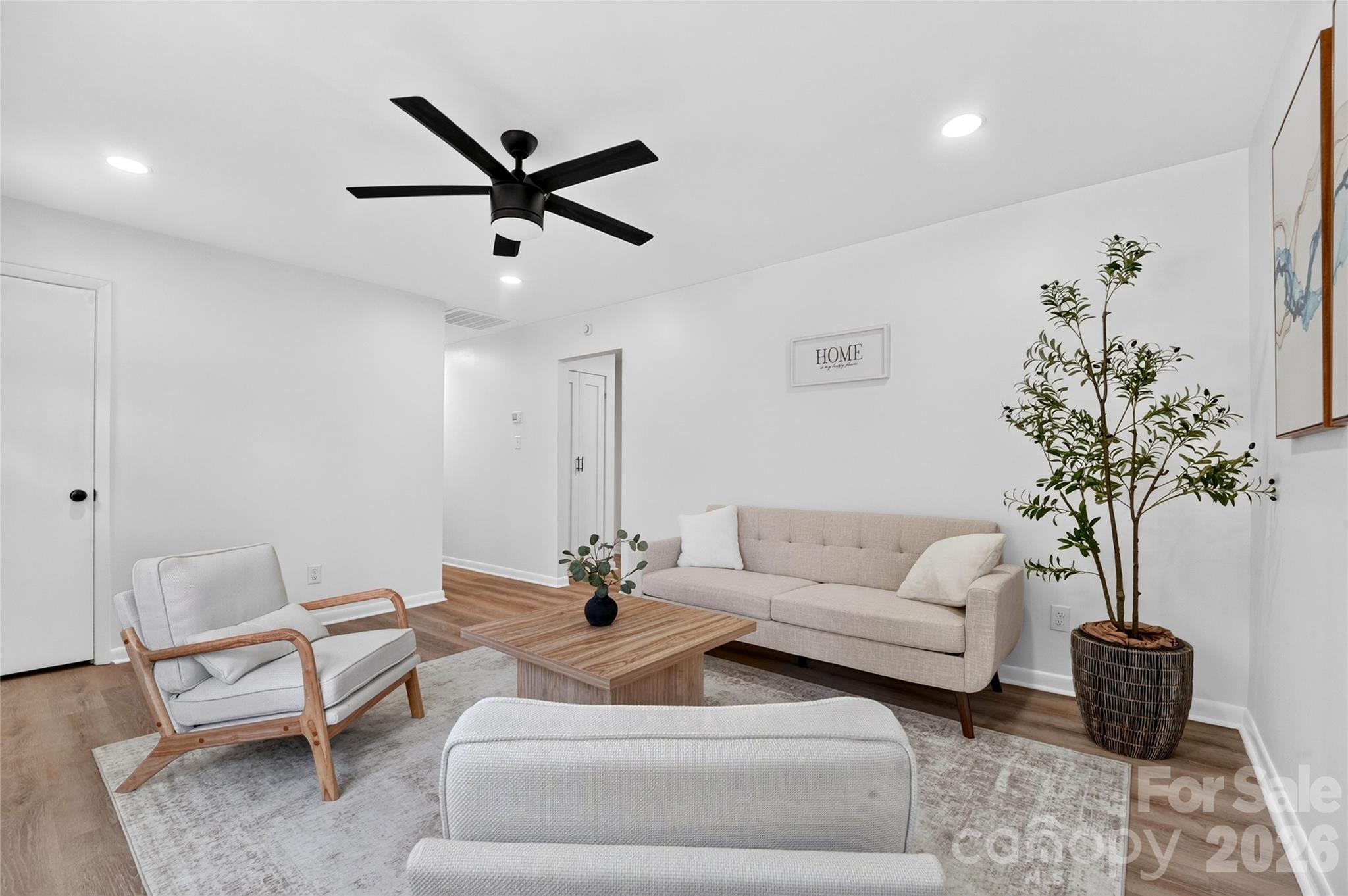 4040 Burnham Court — Winston Salem