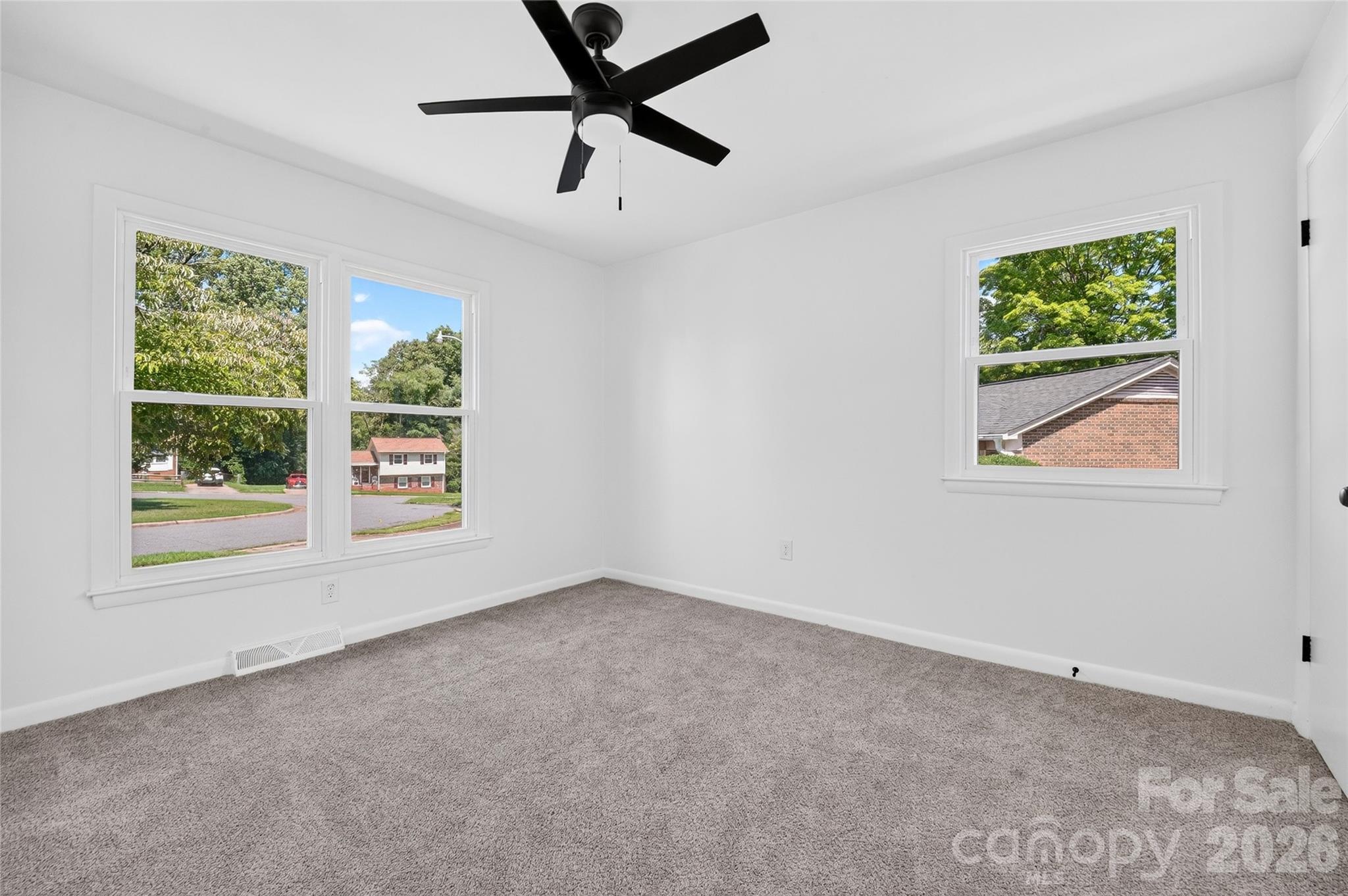 4040 Burnham Court — Winston Salem