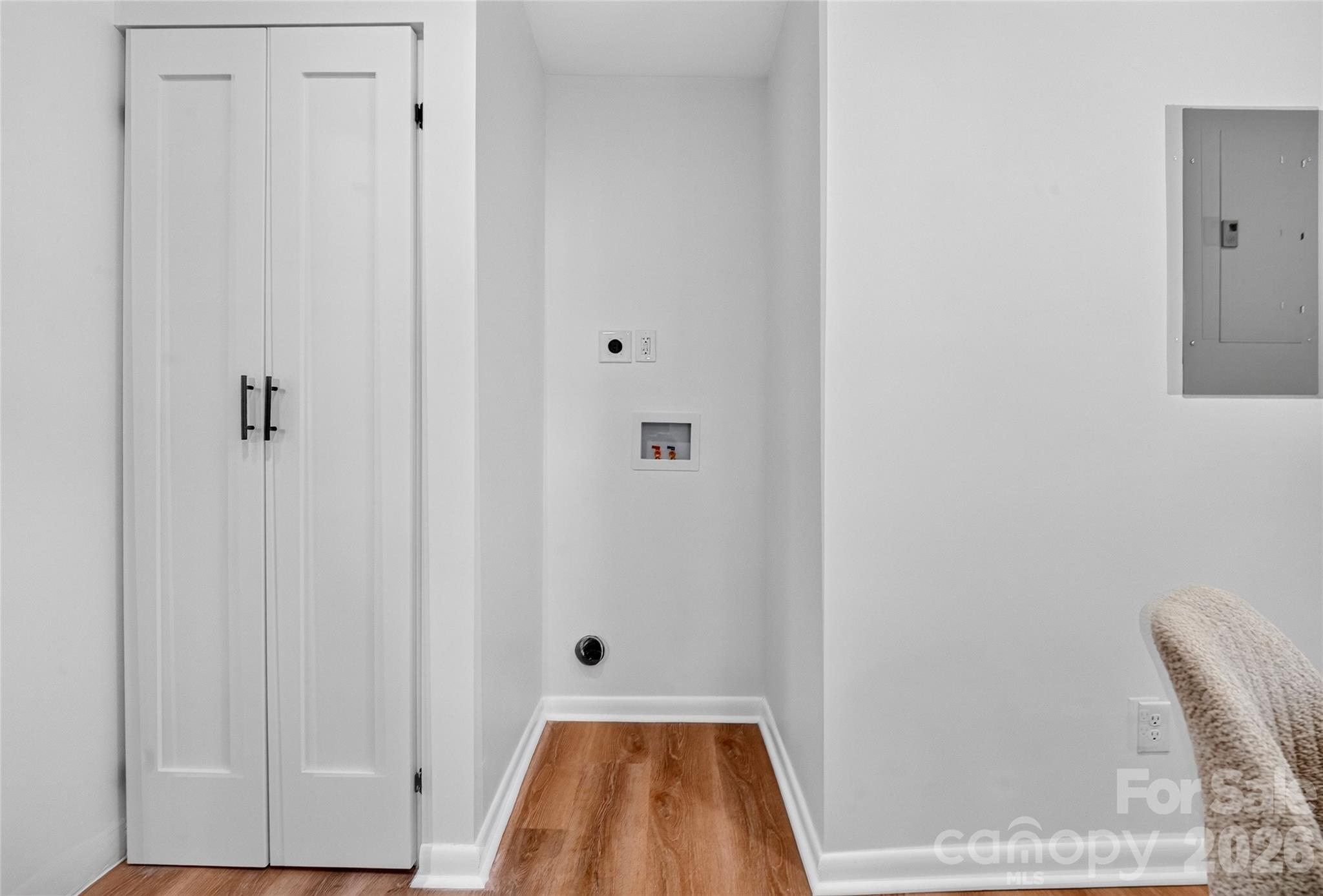 4040 Burnham Court — Winston Salem