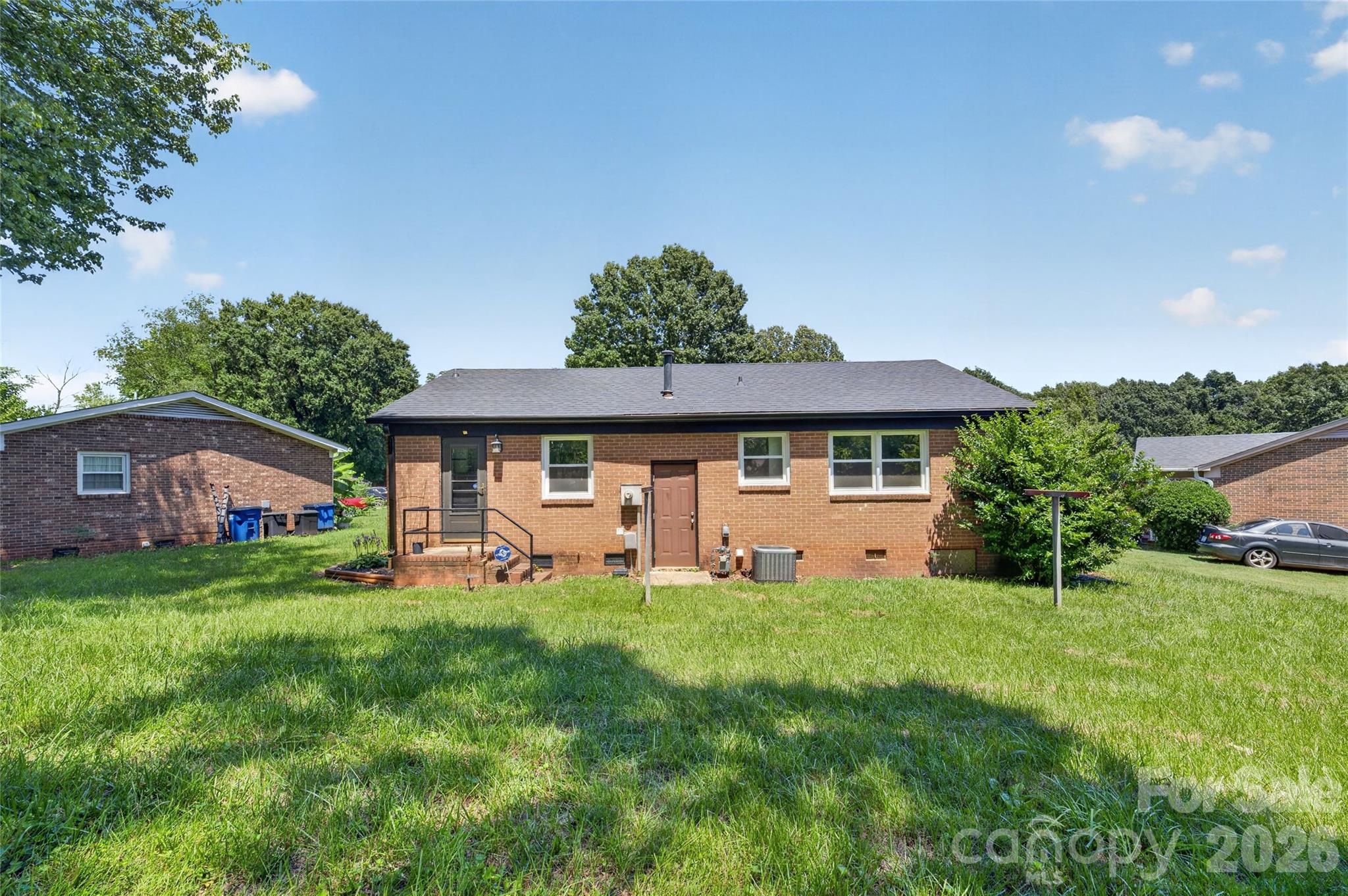 4040 Burnham Court — Winston Salem