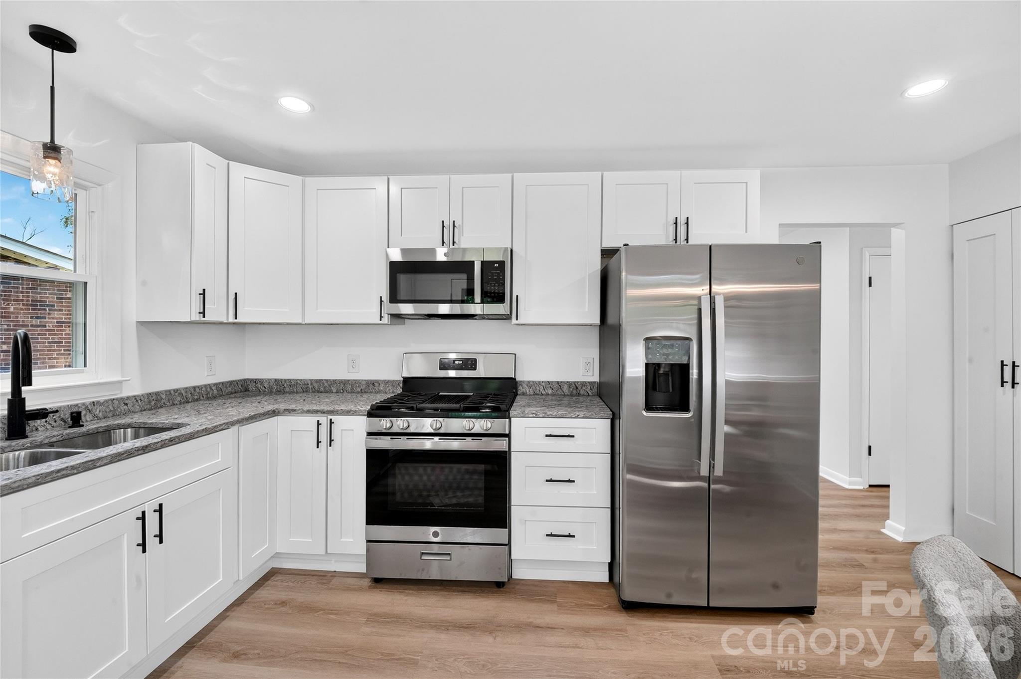 4040 Burnham Court — Winston Salem
