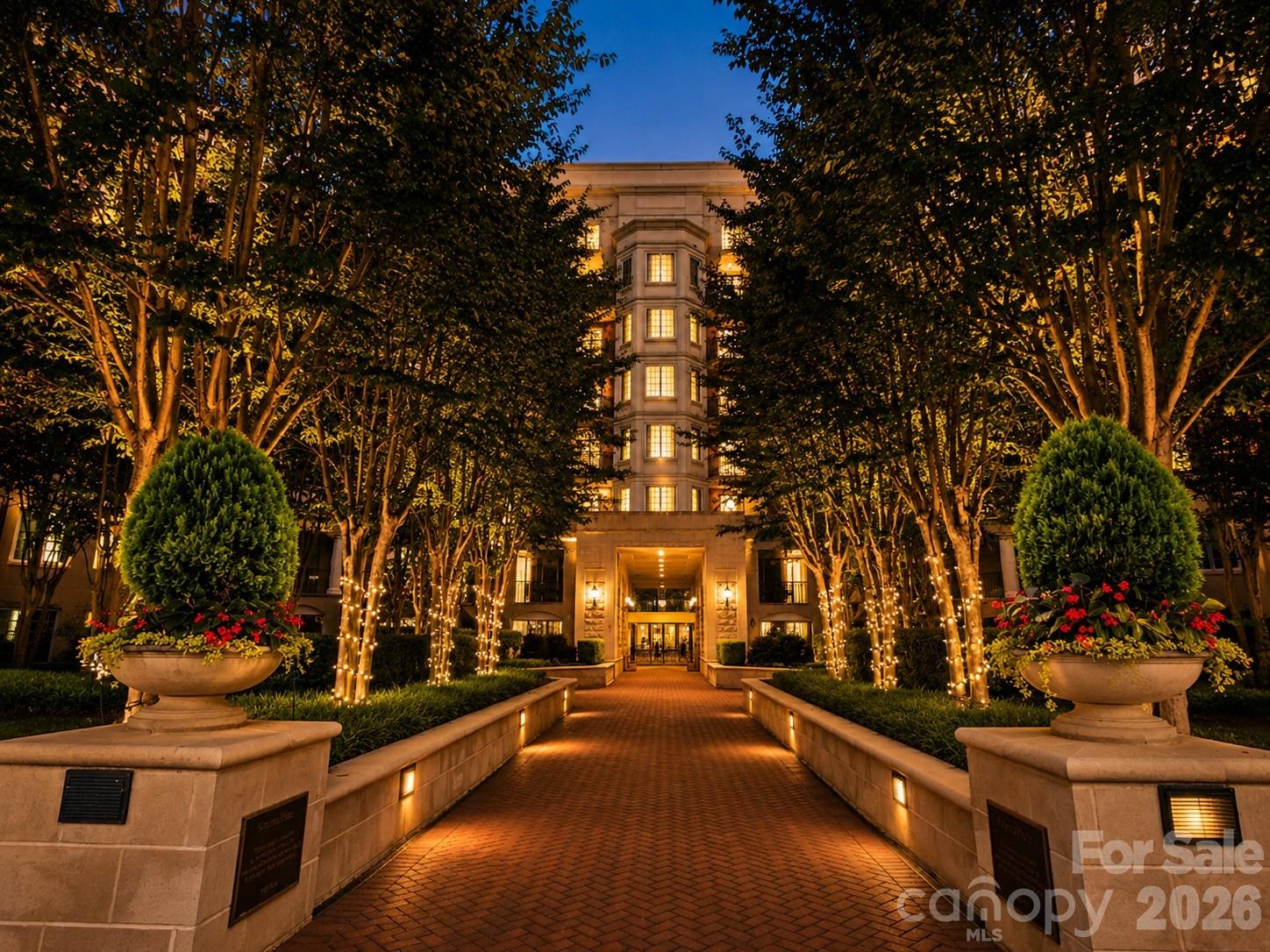 300 W 5th Street #546 — Charlotte