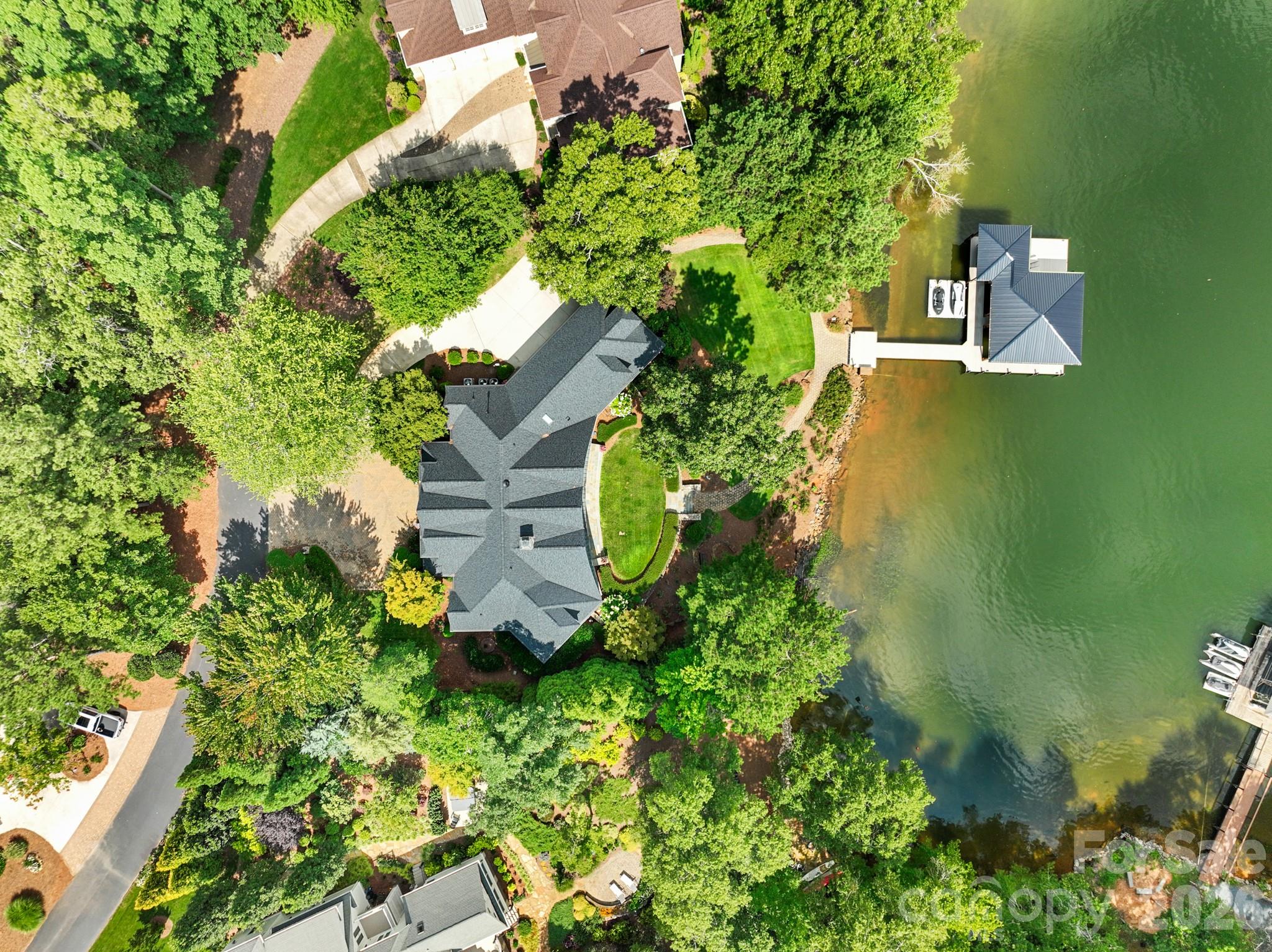 126 Watch Harbor Road — New London