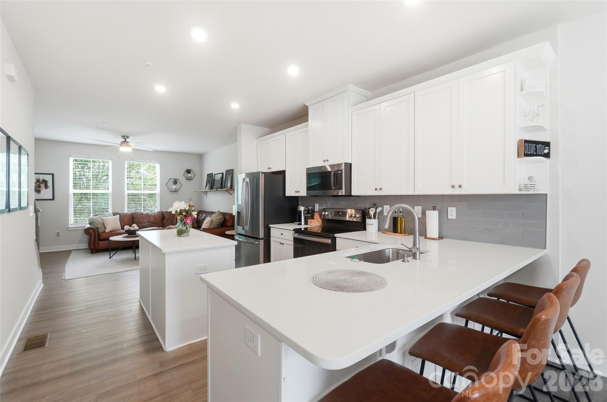 1259 N Caldwell Street — Charlotte