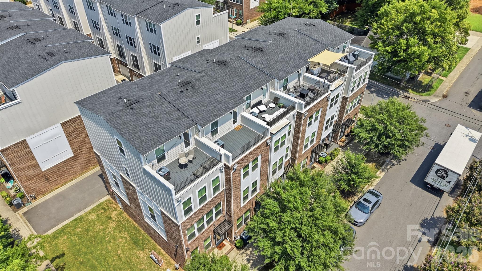 1259 N Caldwell Street — Charlotte